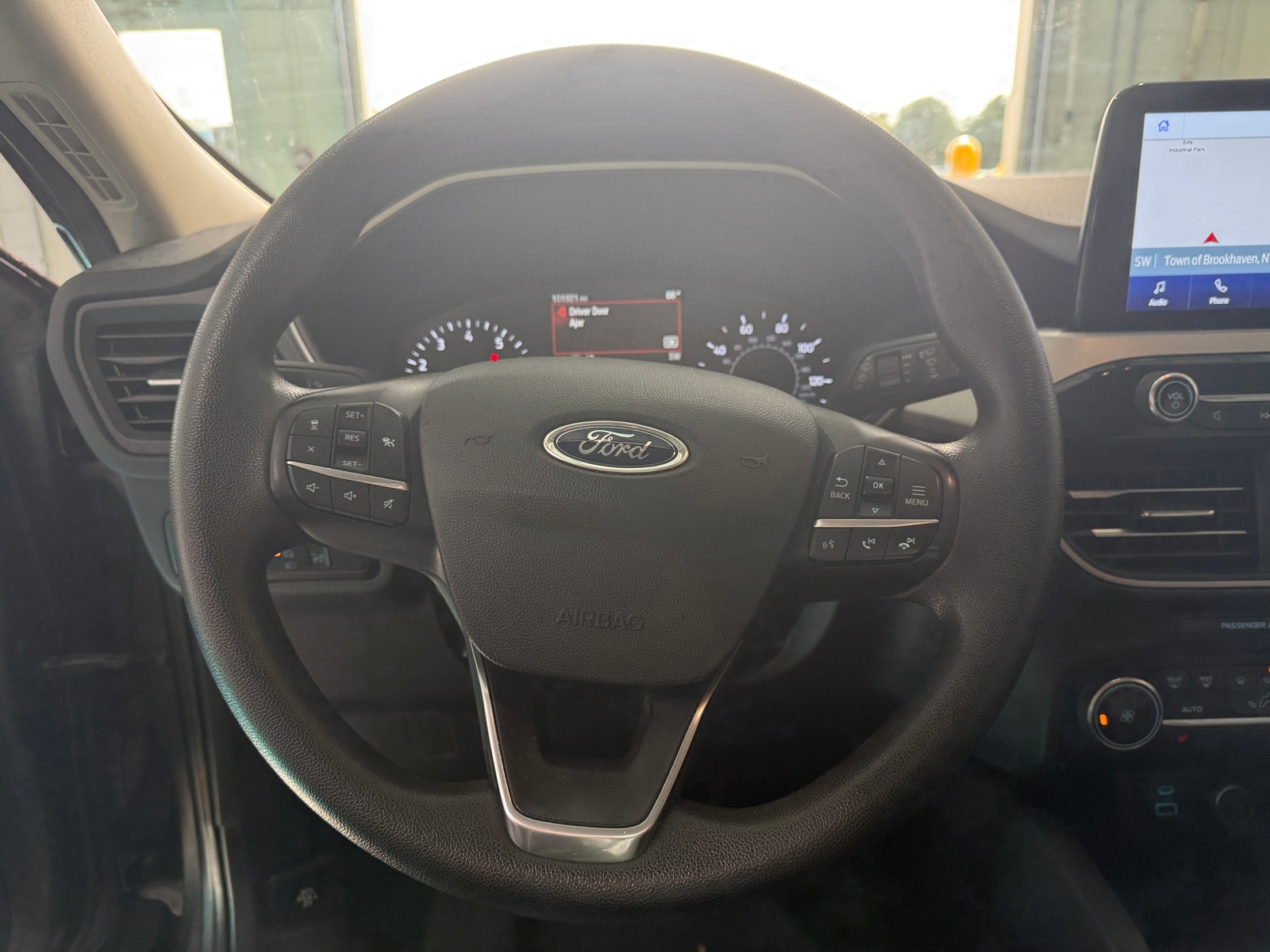 Thumbnail: 2020 Ford Escape - 5