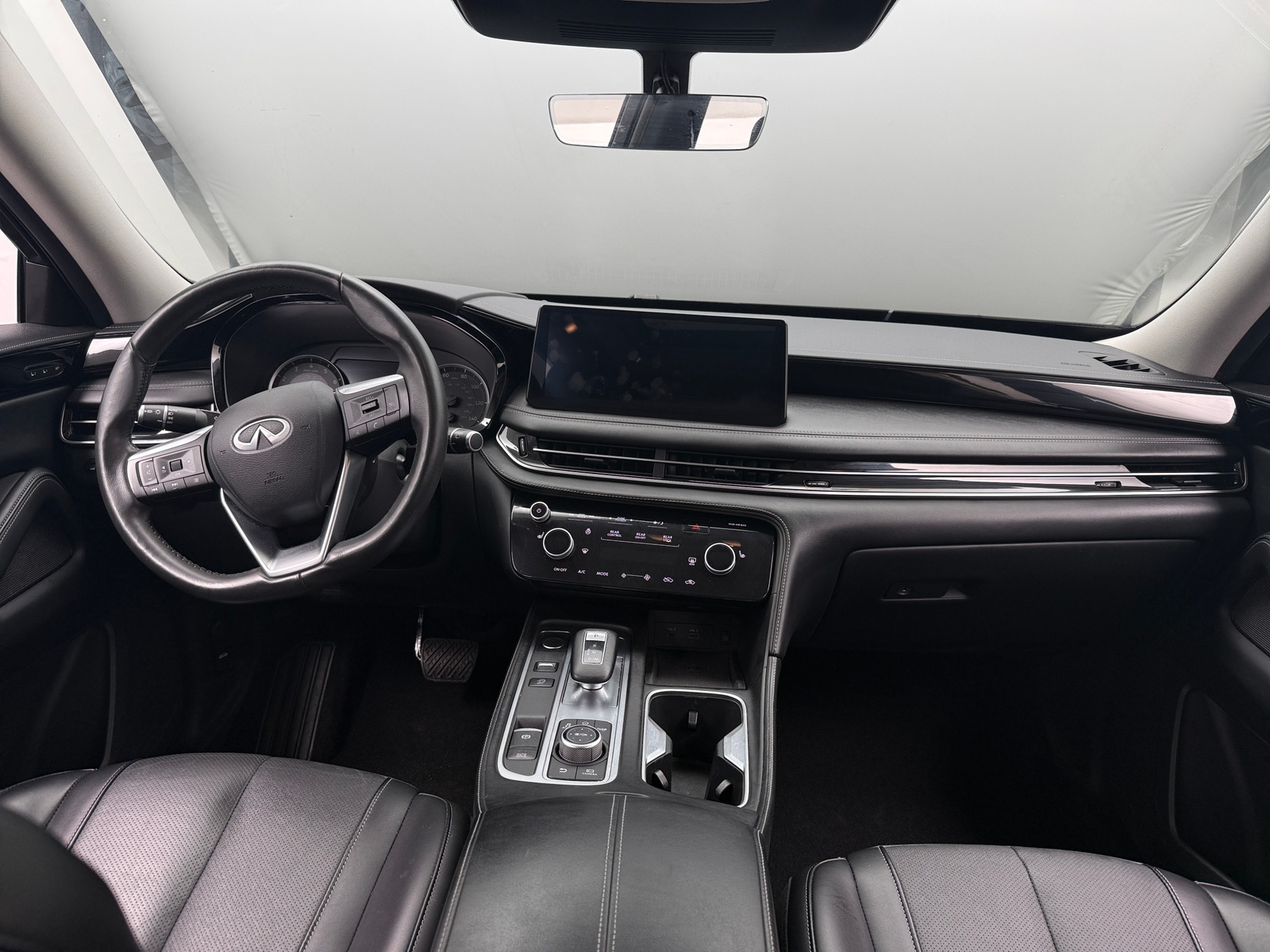 Thumbnail: 2024 INFINITI QX60 - 2