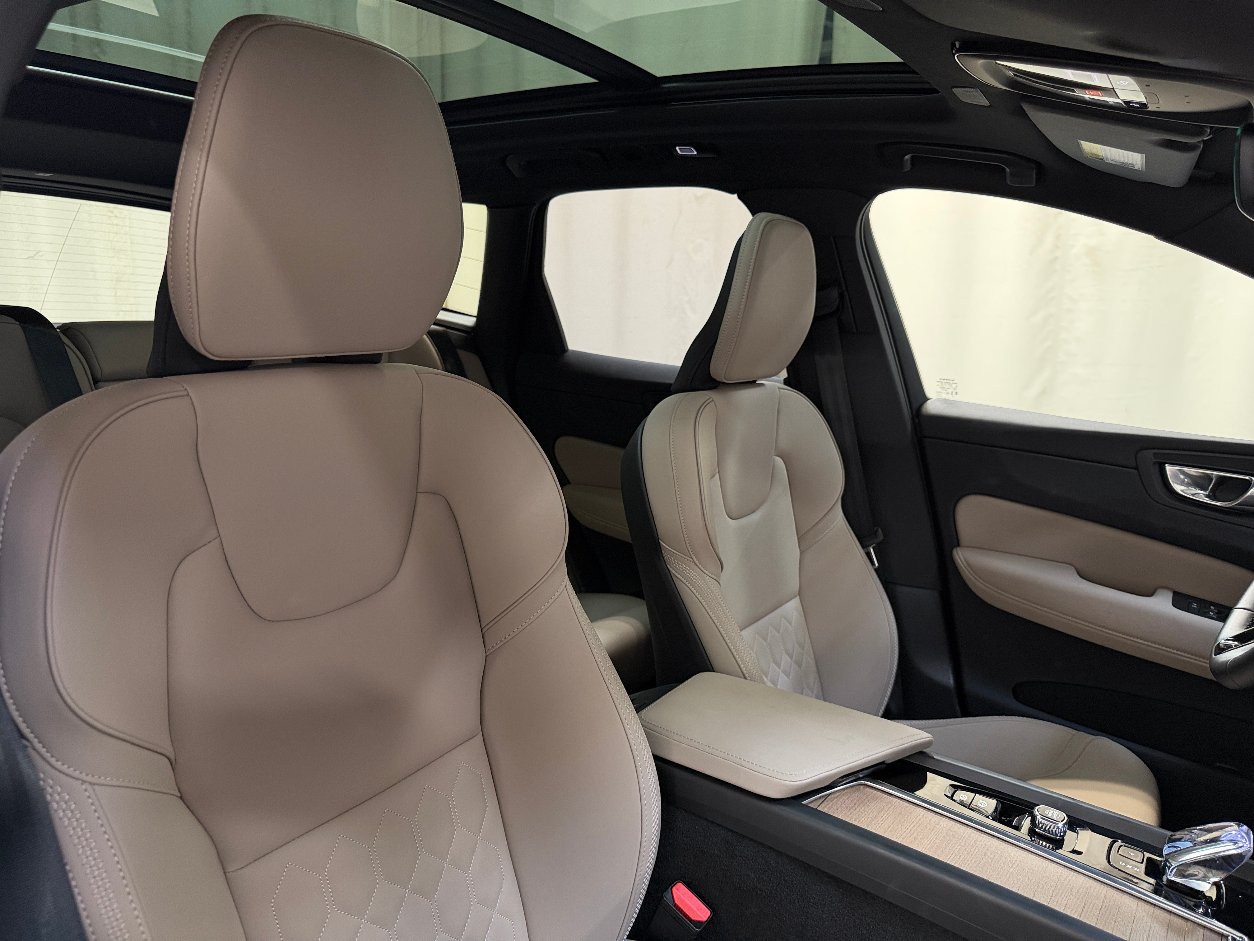 2026 Volvo XC60 Plus
