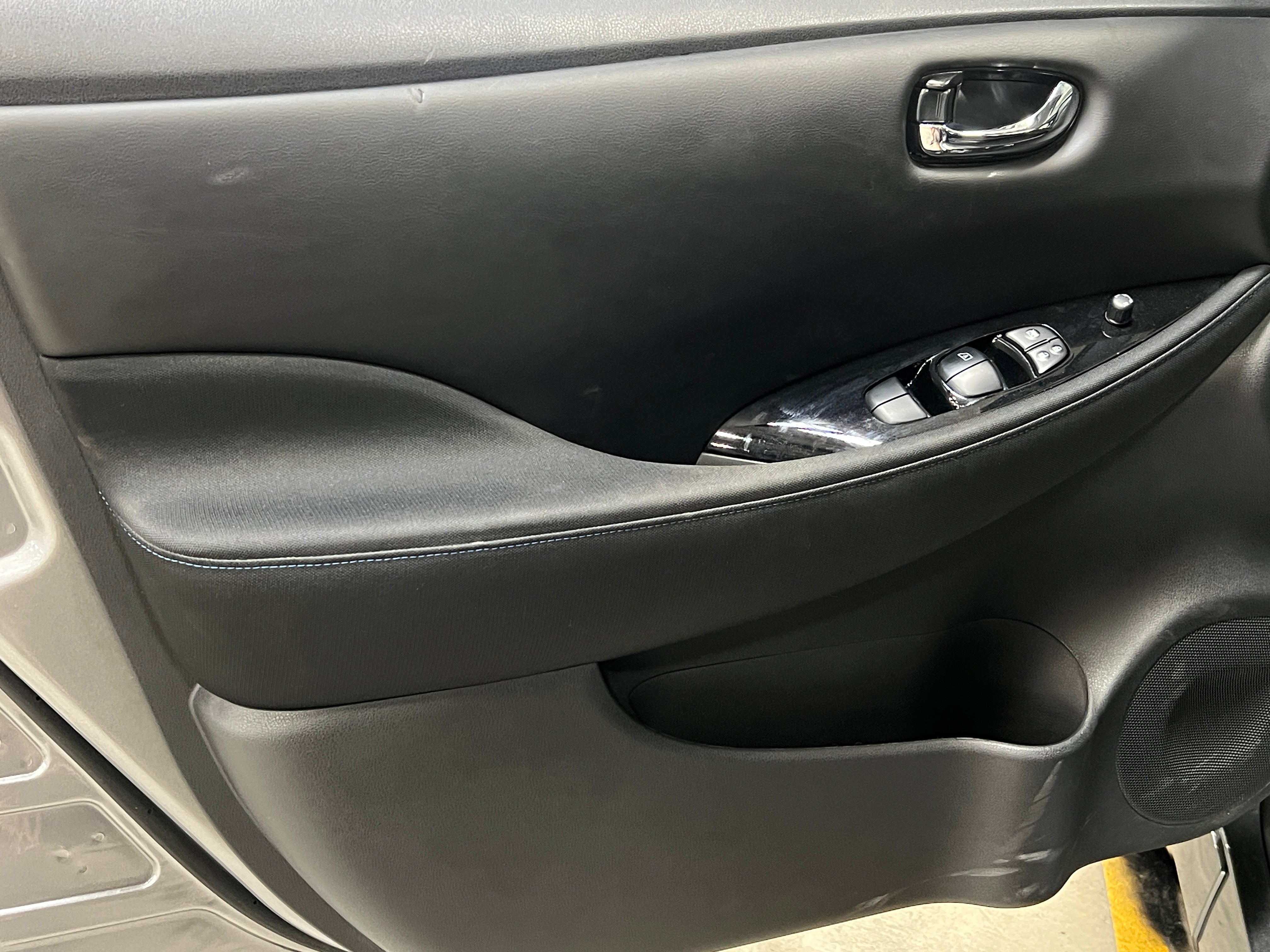 Used 2022 Nissan LEAF SV Plus with VIN 1N4BZ1CV1NC561816 for sale in Auburn, WA