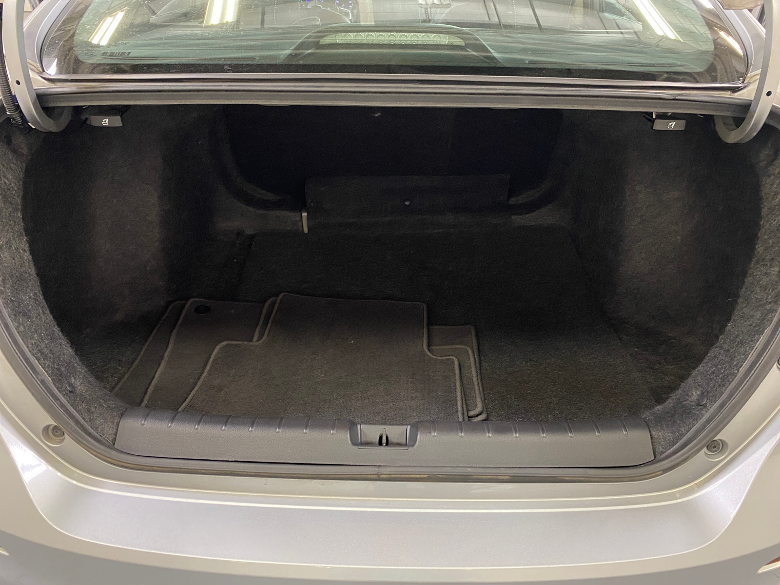 Thumbnail: 2019 Honda Insight - 6