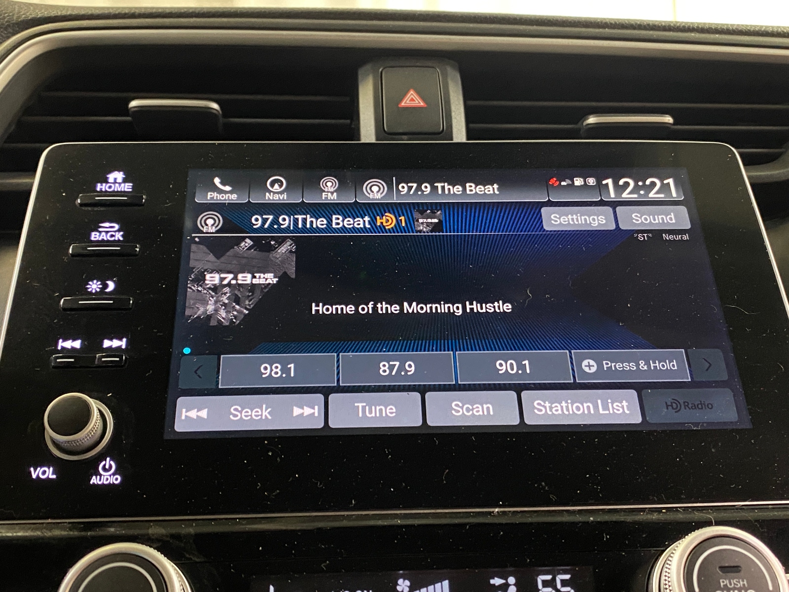 Thumbnail: 2019 Honda Insight - 3