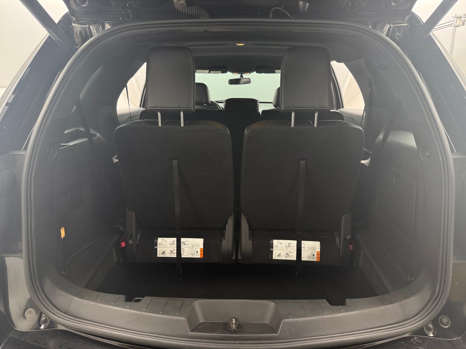 Thumbnail: 2017 Ford Explorer - 6