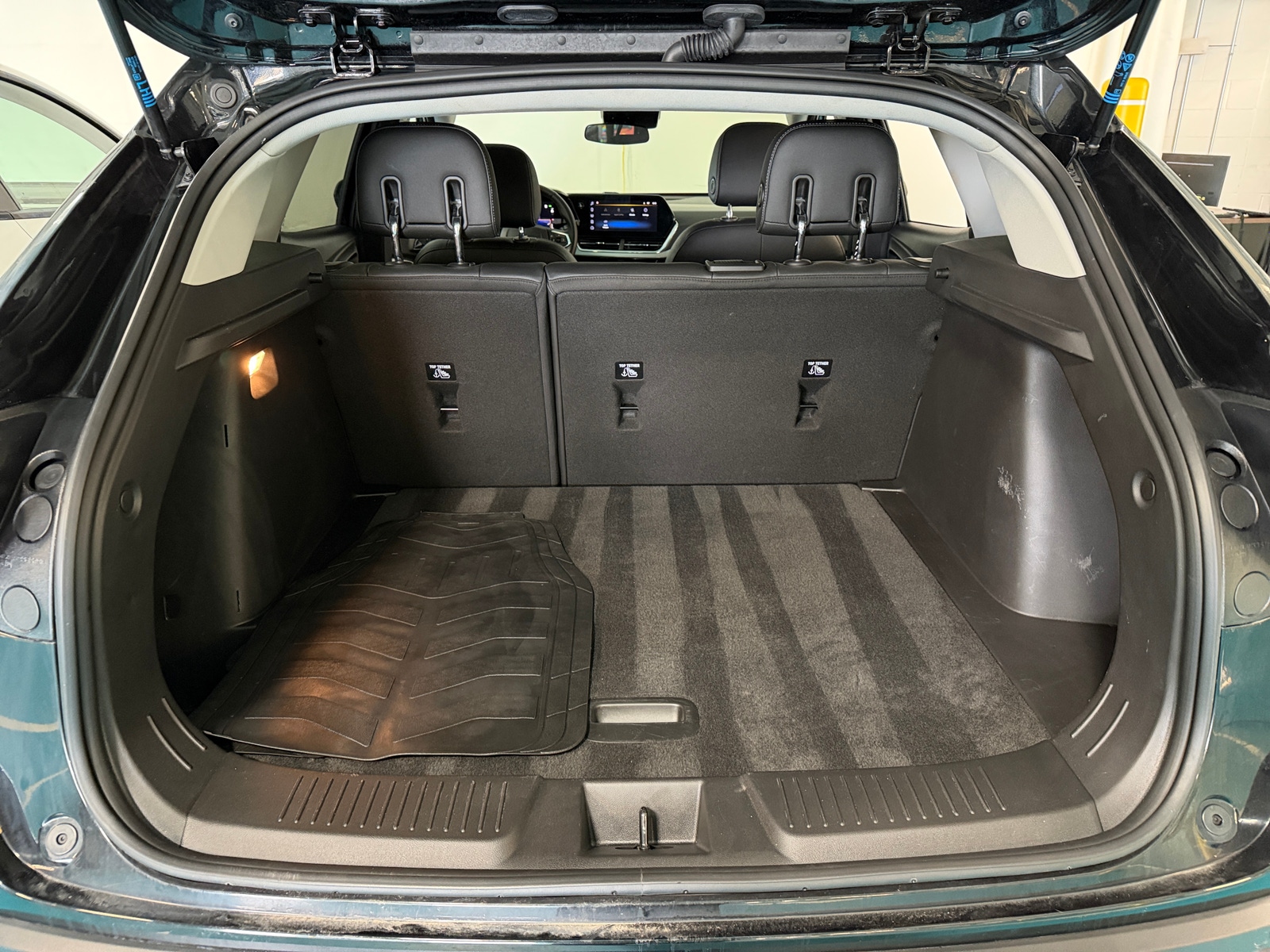 Thumbnail: 2025 Chevrolet Trax - 6