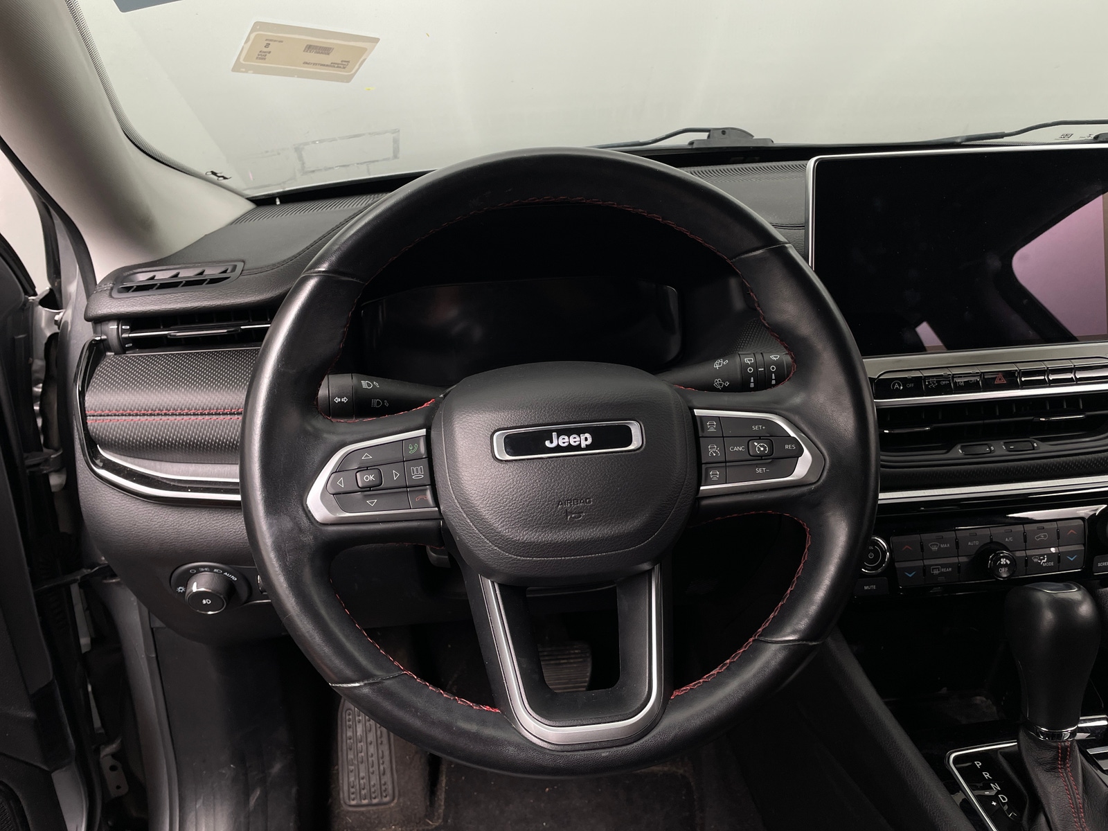 Thumbnail: 2022 Jeep Compass - 4