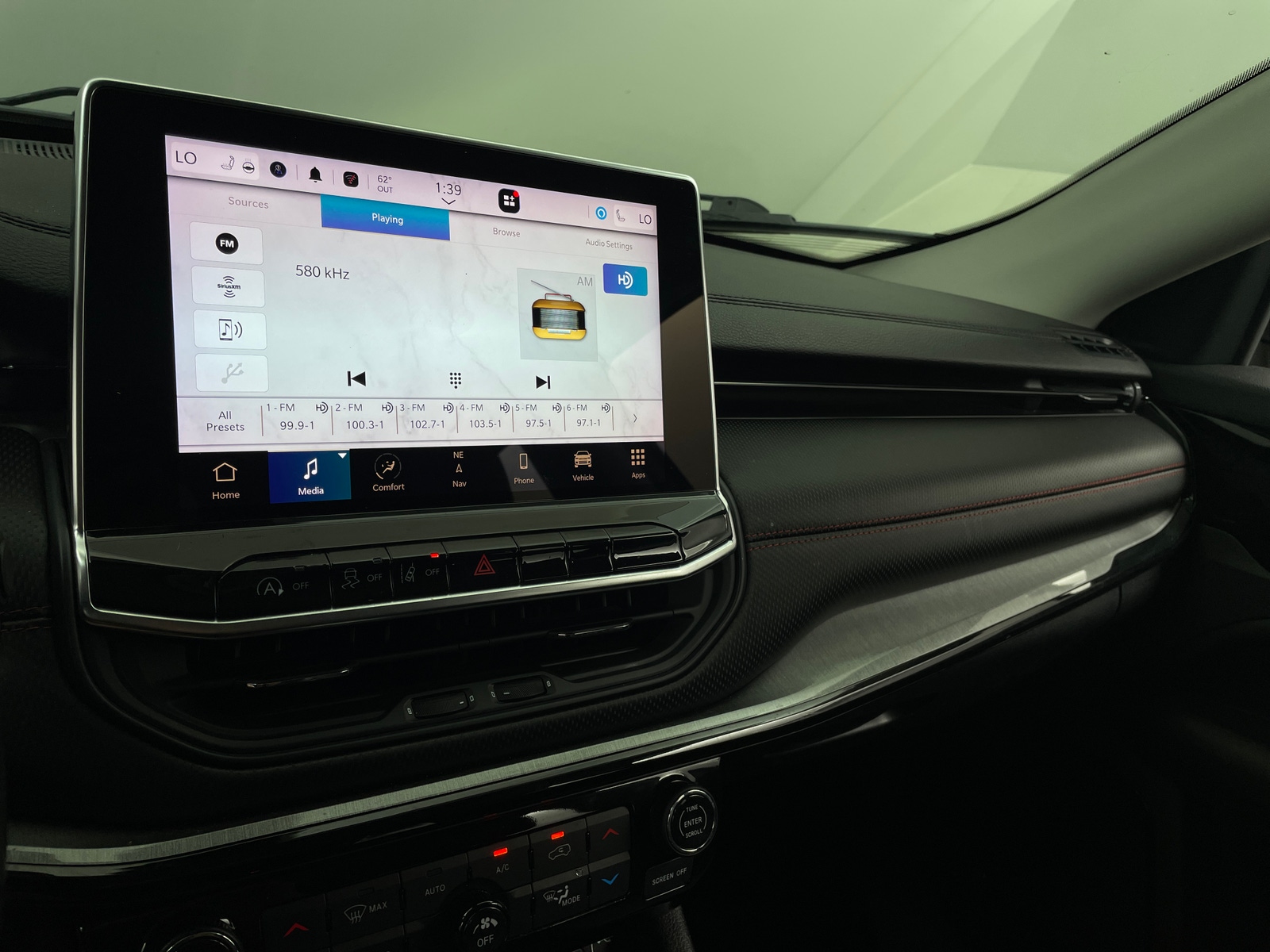 Thumbnail: 2022 Jeep Compass - 3