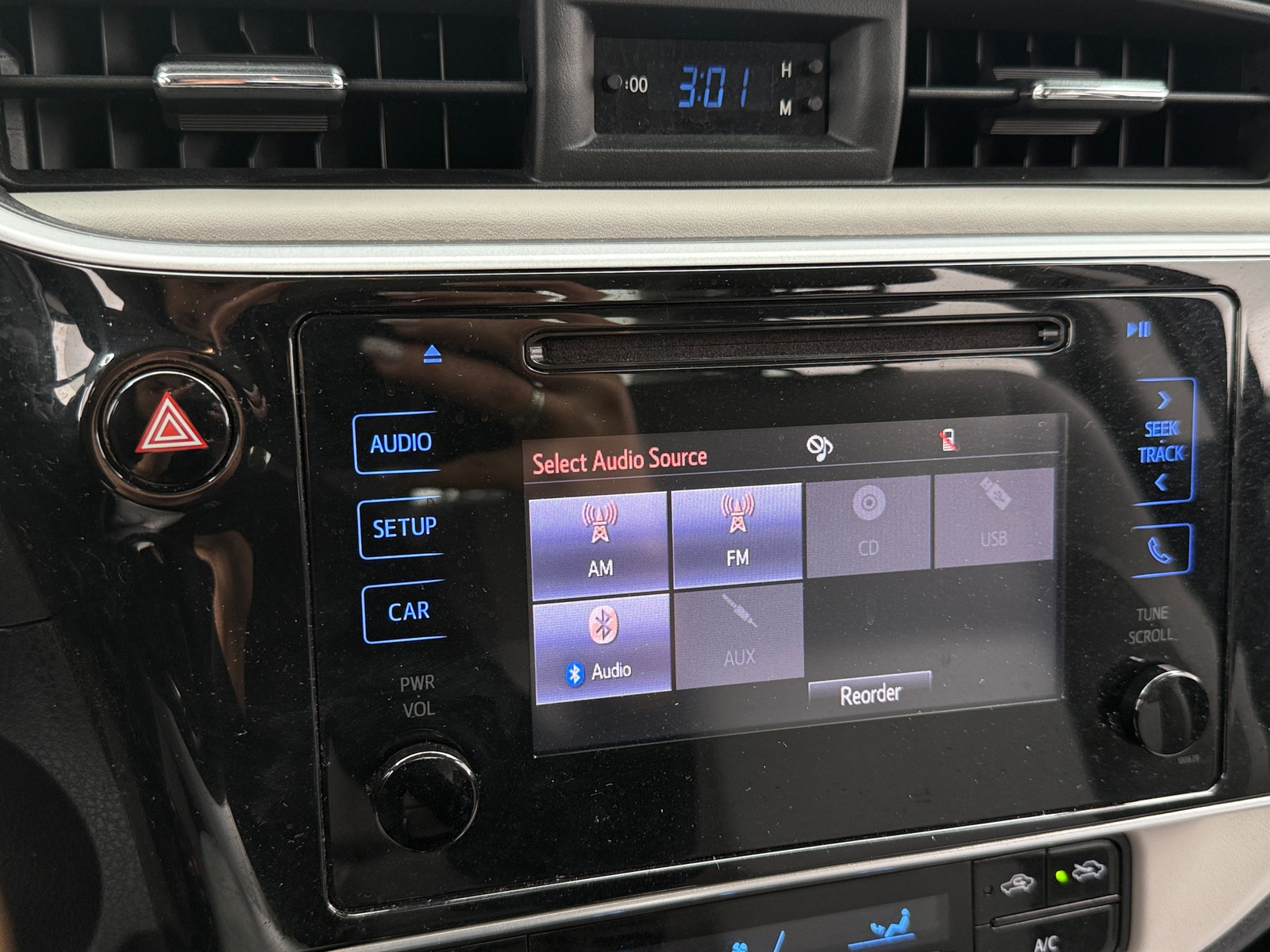 Thumbnail: 2019 Toyota Corolla - 4