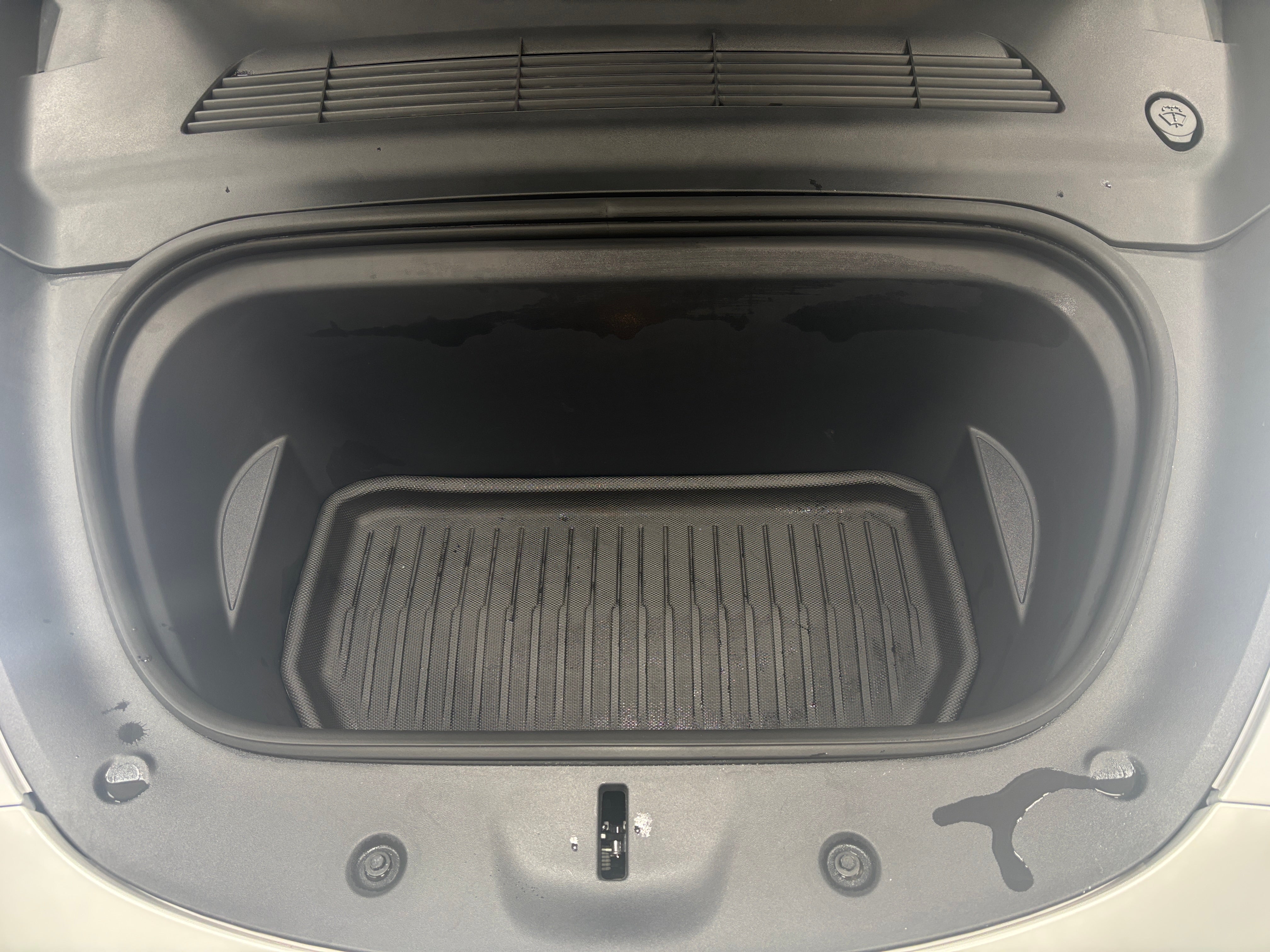 Used 2023 Tesla Model Y Long Range with VIN 7SAYGDEE9PA062874 for sale in Auburn, WA