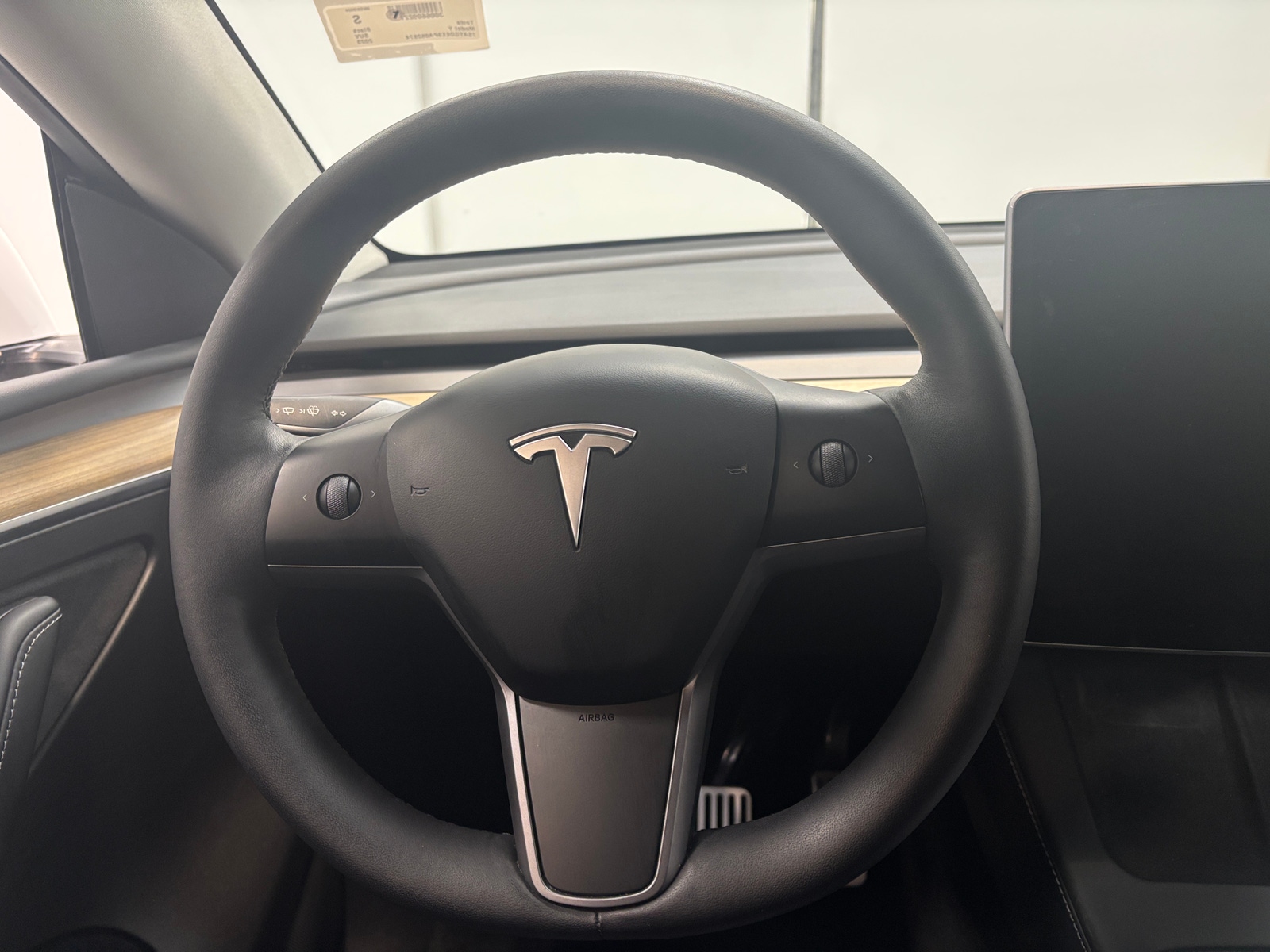 Thumbnail: 2023 Tesla Model Y - 4