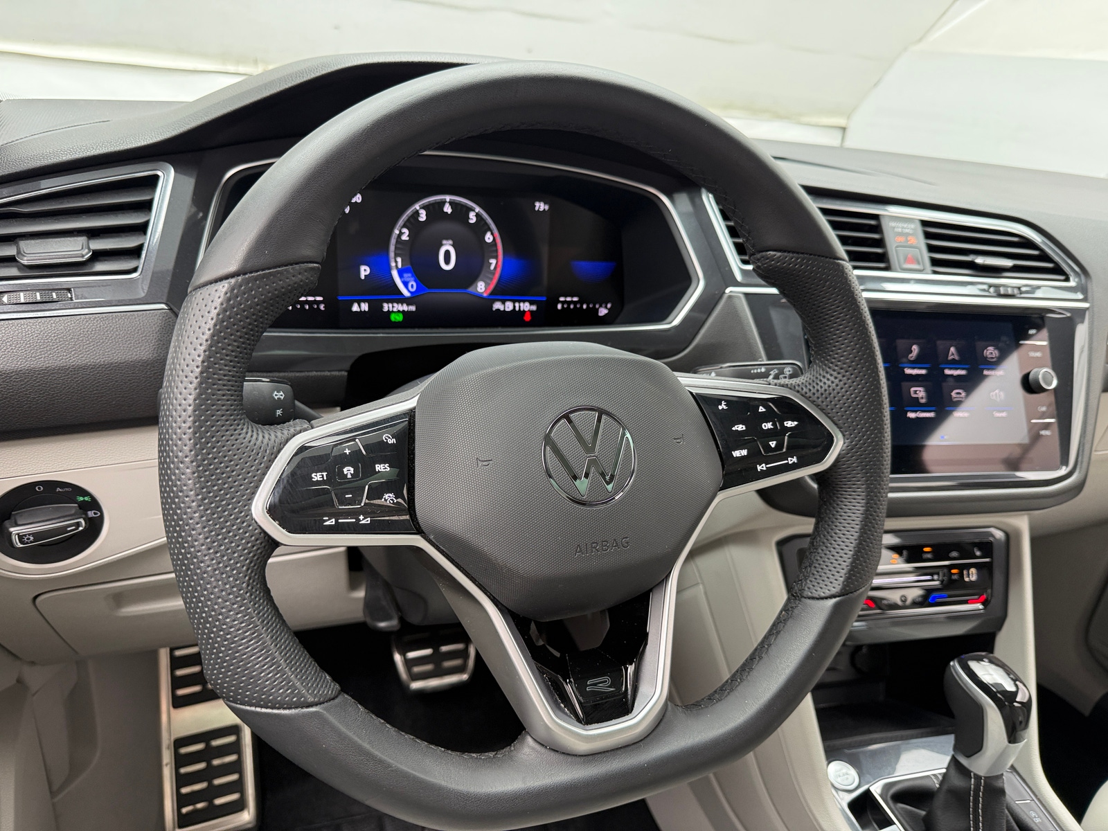 Thumbnail: 2024 Volkswagen Tiguan - 4