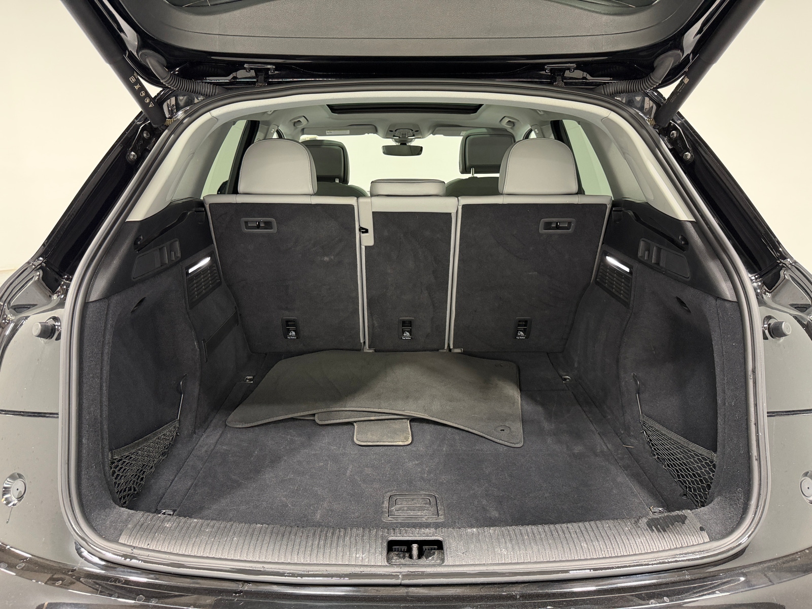 Thumbnail: 2024 Audi Q5 - 6