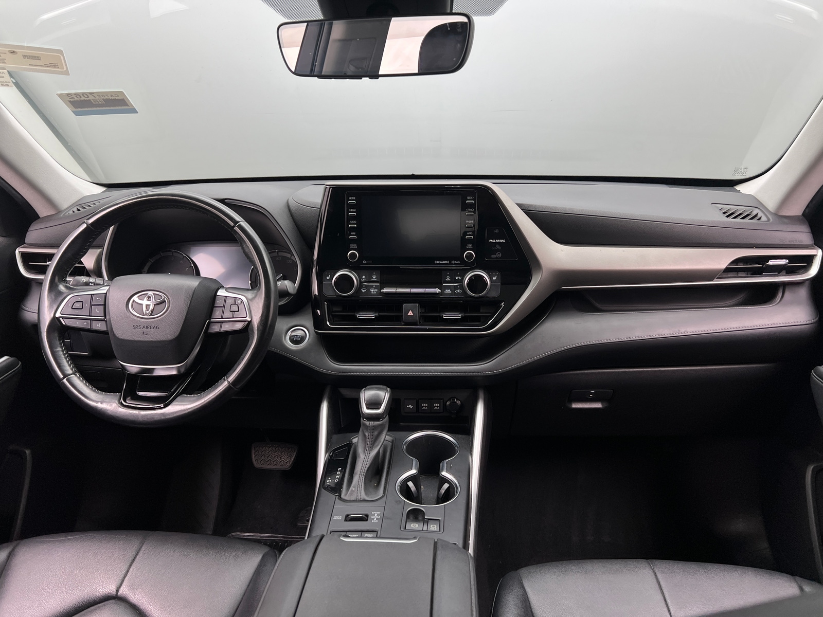 Thumbnail: 2021 Toyota Highlander - 2