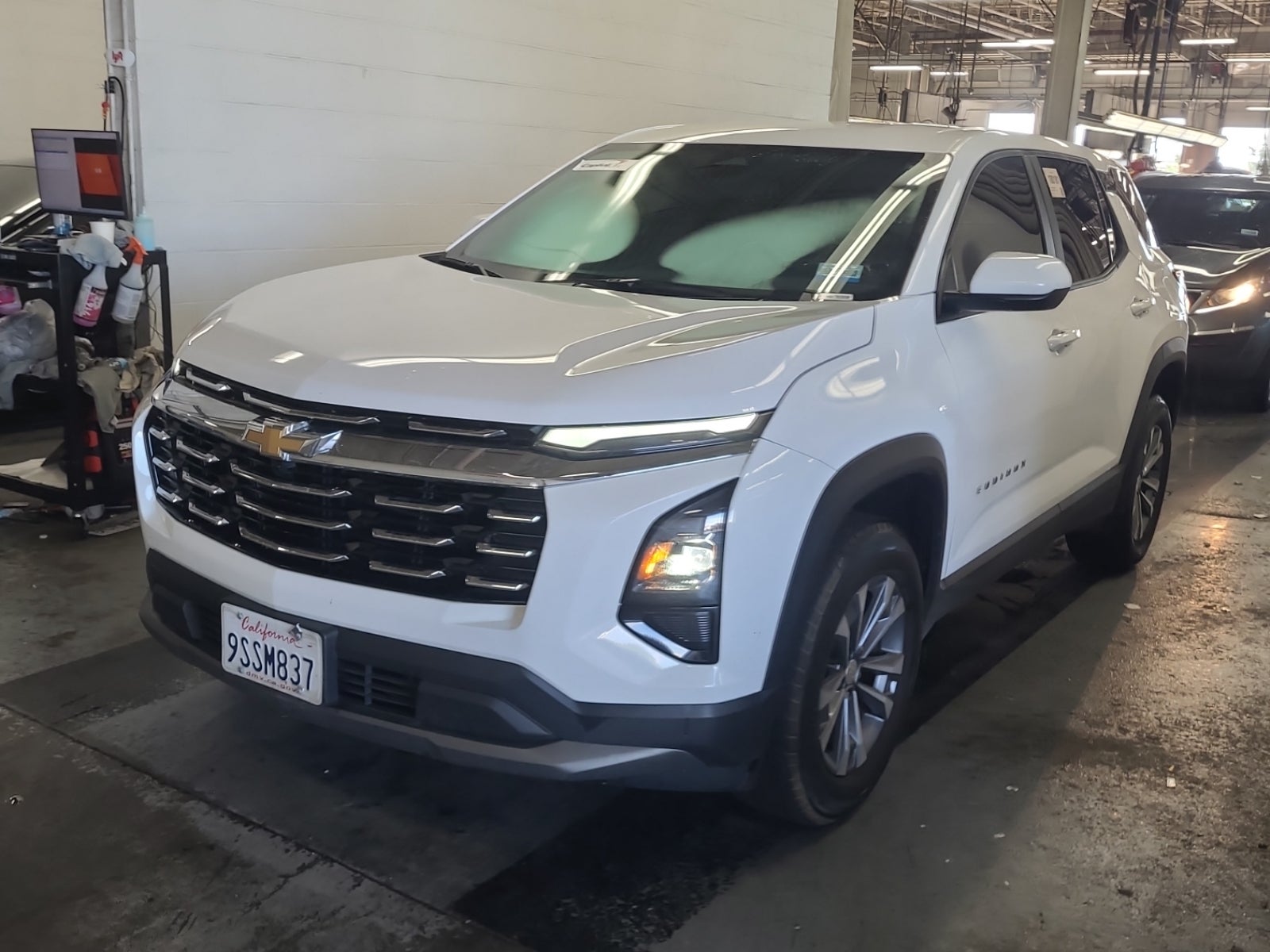 2025 Chevrolet Equinox AWD LT