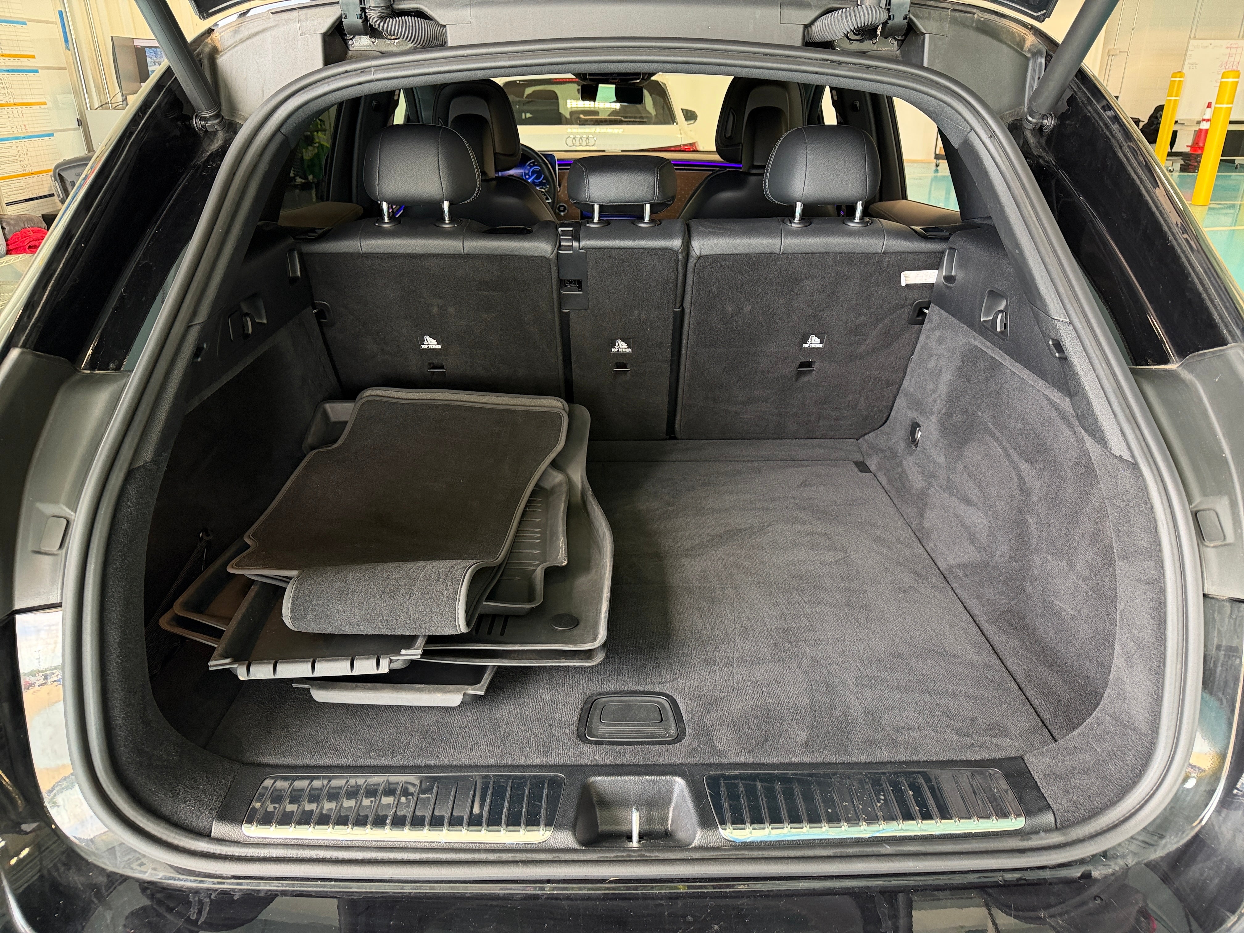 Used 2023 Mercedes-Benz EQE SUV Base with VIN 4JGGM1CB3PA012018 for sale in Auburn, WA
