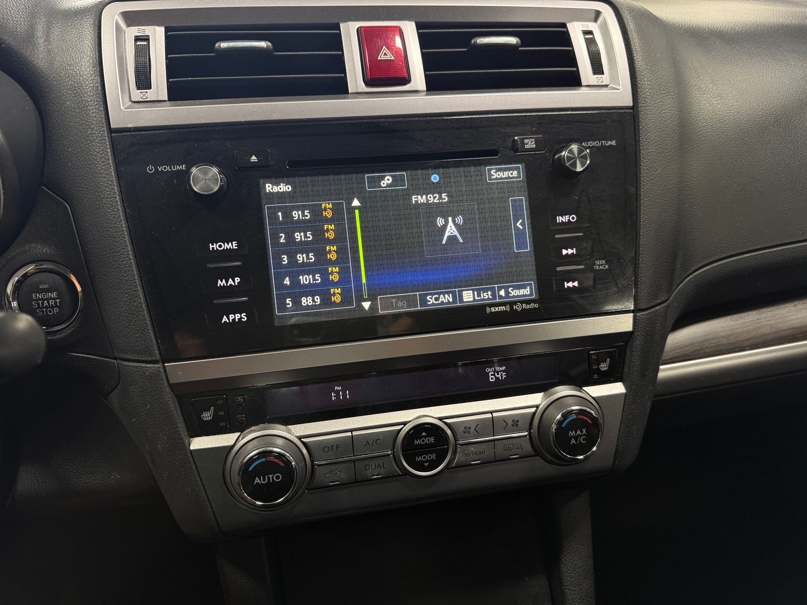 Thumbnail: 2015 Subaru Legacy - 3