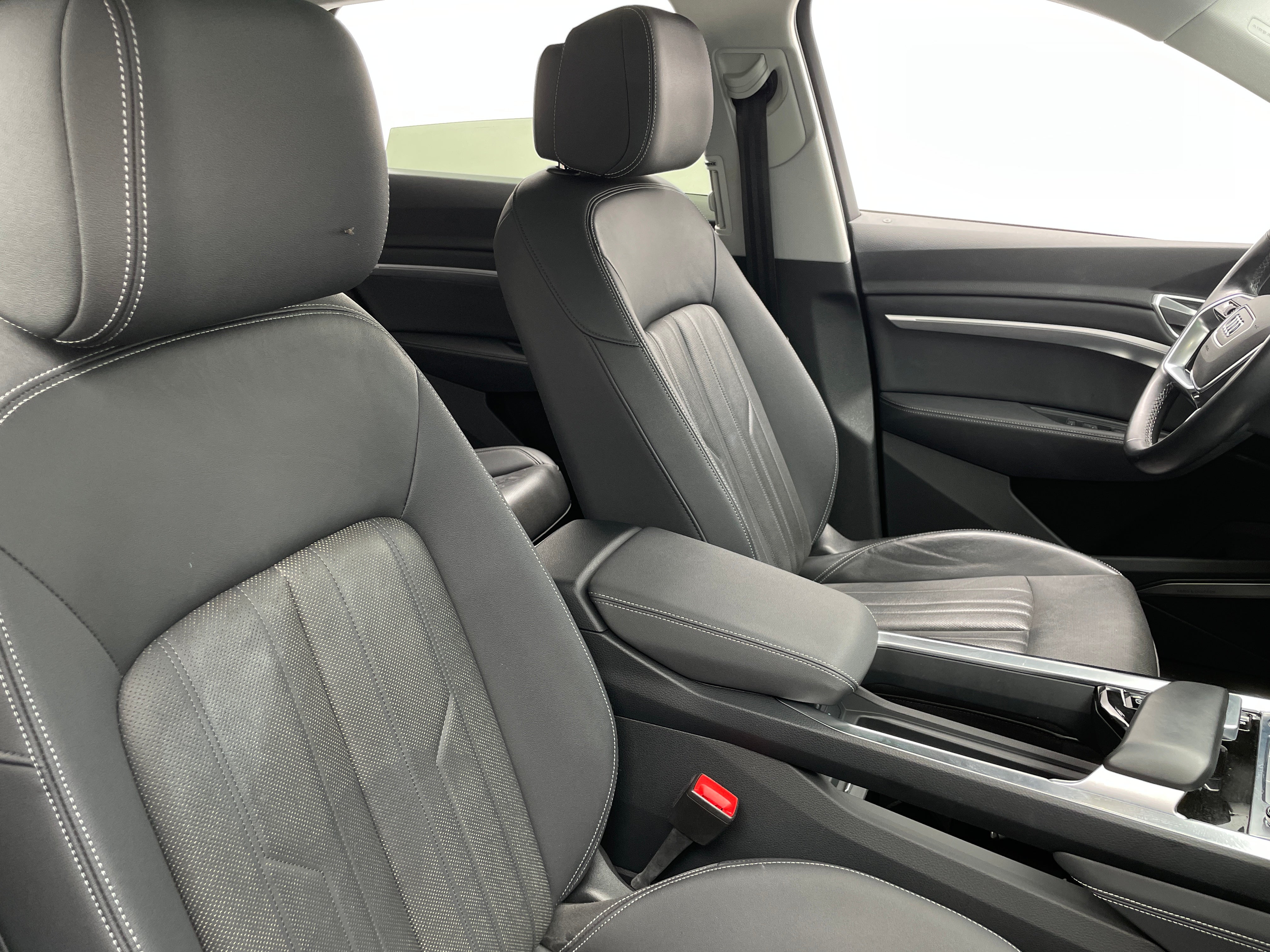 2022 Audi e-tron