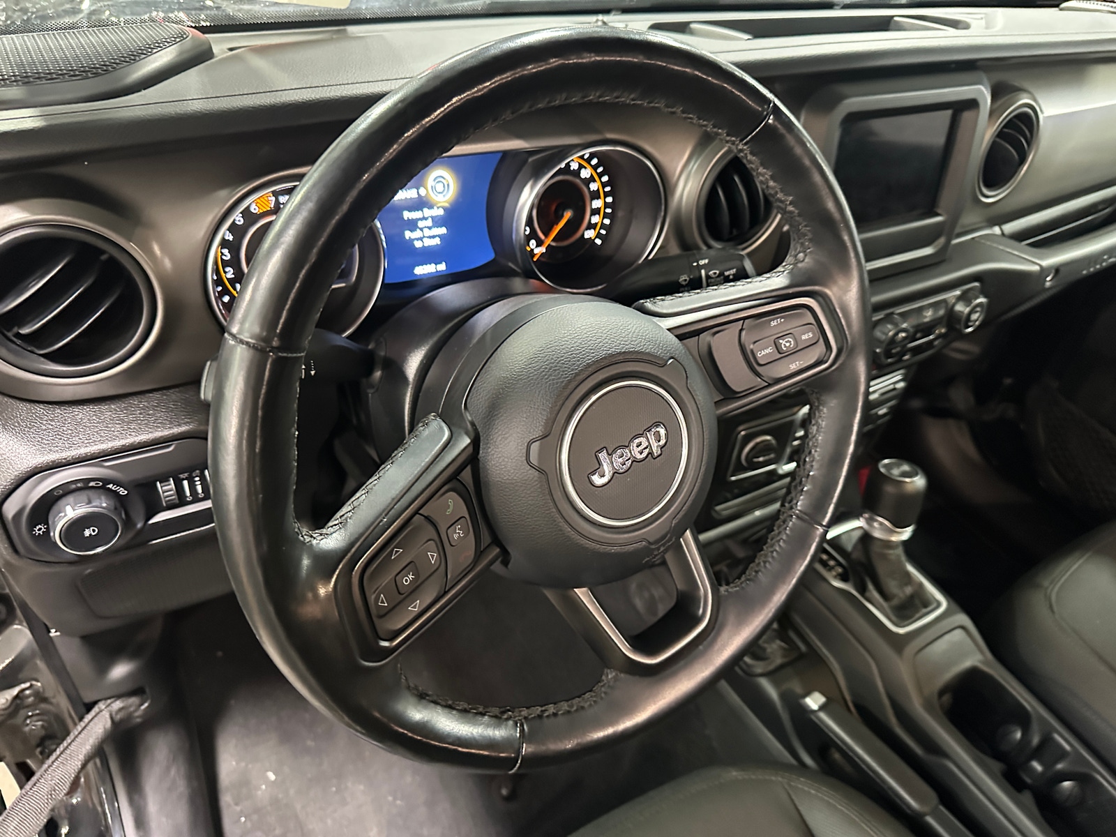 Thumbnail: 2022 Jeep Wrangler - 5