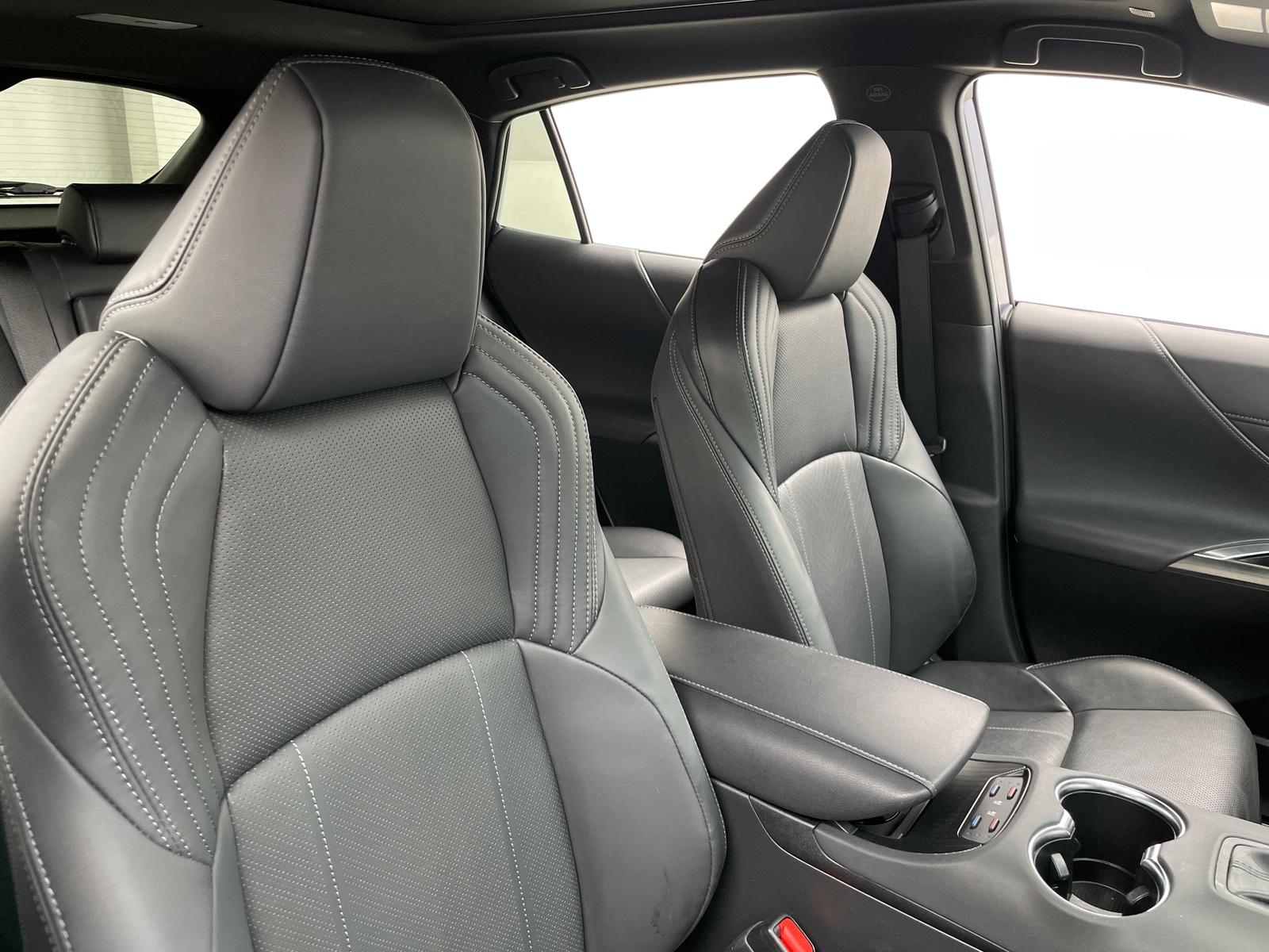 Thumbnail: 2023 Toyota Venza - 2
