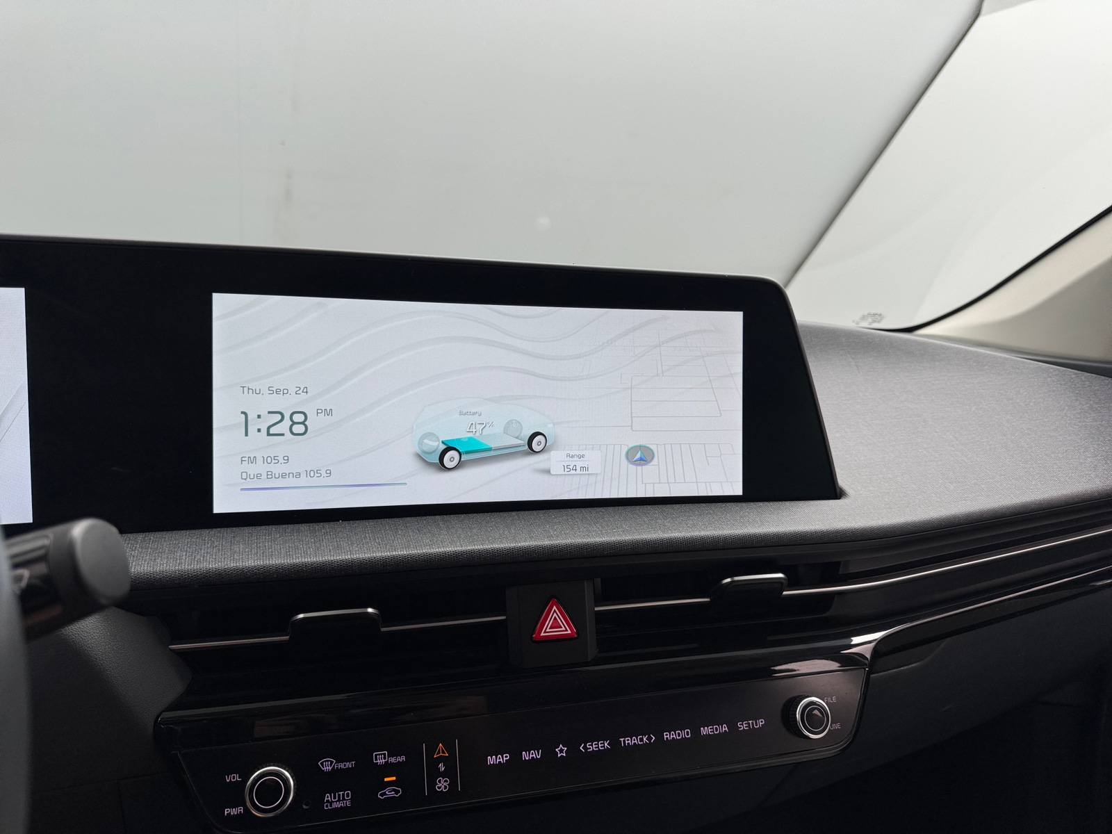 Thumbnail: 2023 Kia EV6 - 3