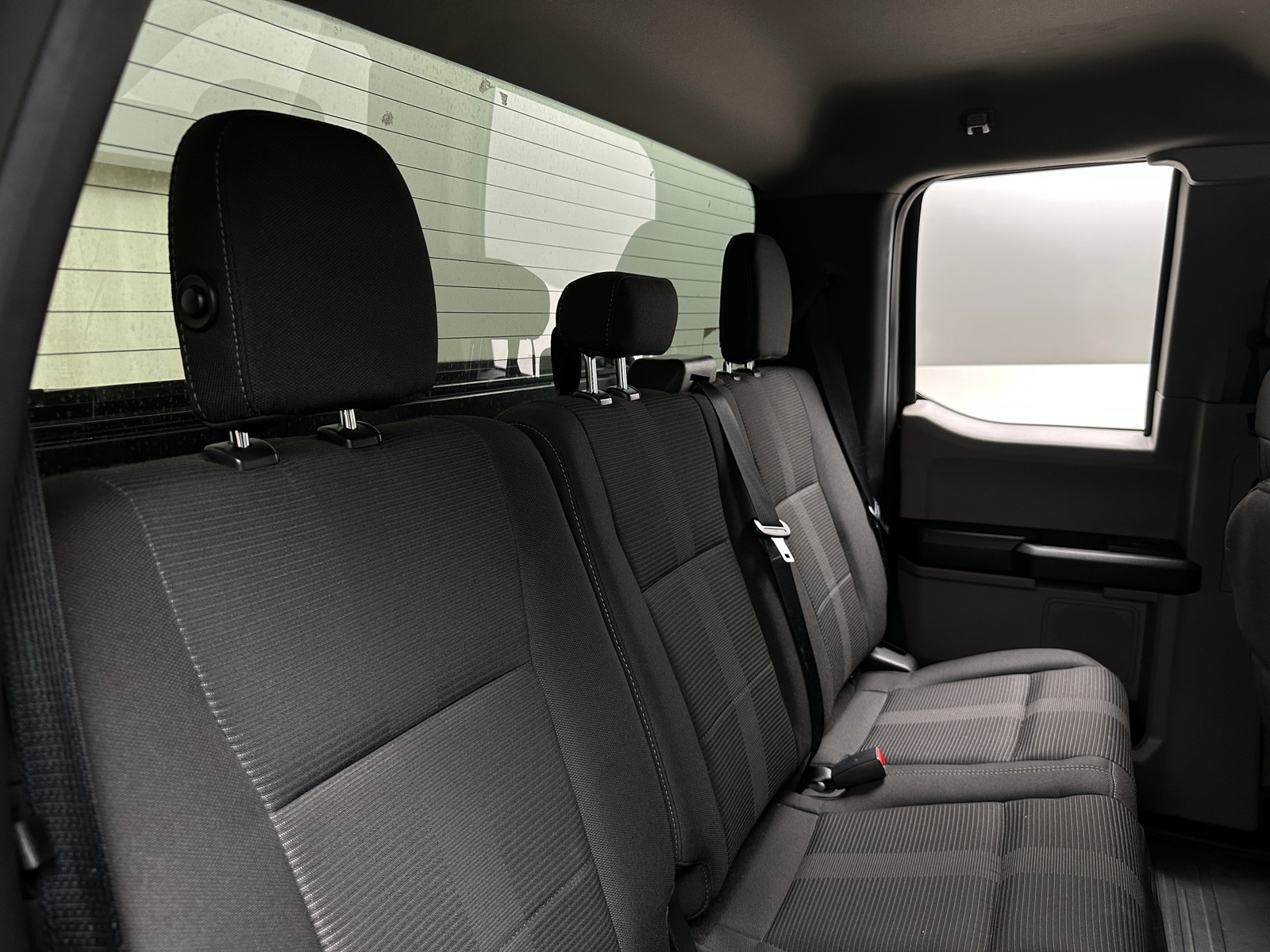 Thumbnail: 2018 Ford Econoline - 6