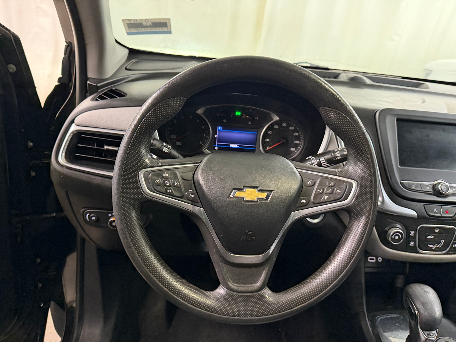 Thumbnail: 2022 Chevrolet Equinox - 5