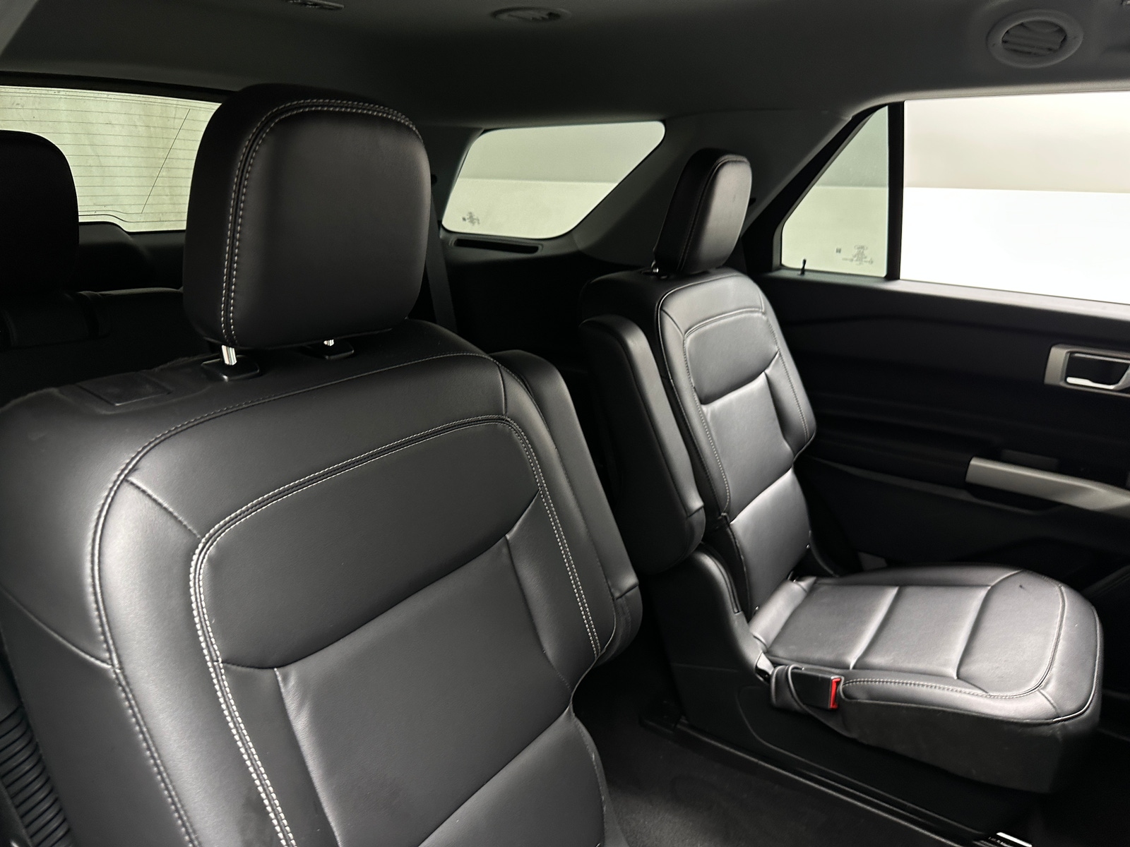 Thumbnail: 2023 Ford Explorer - 5