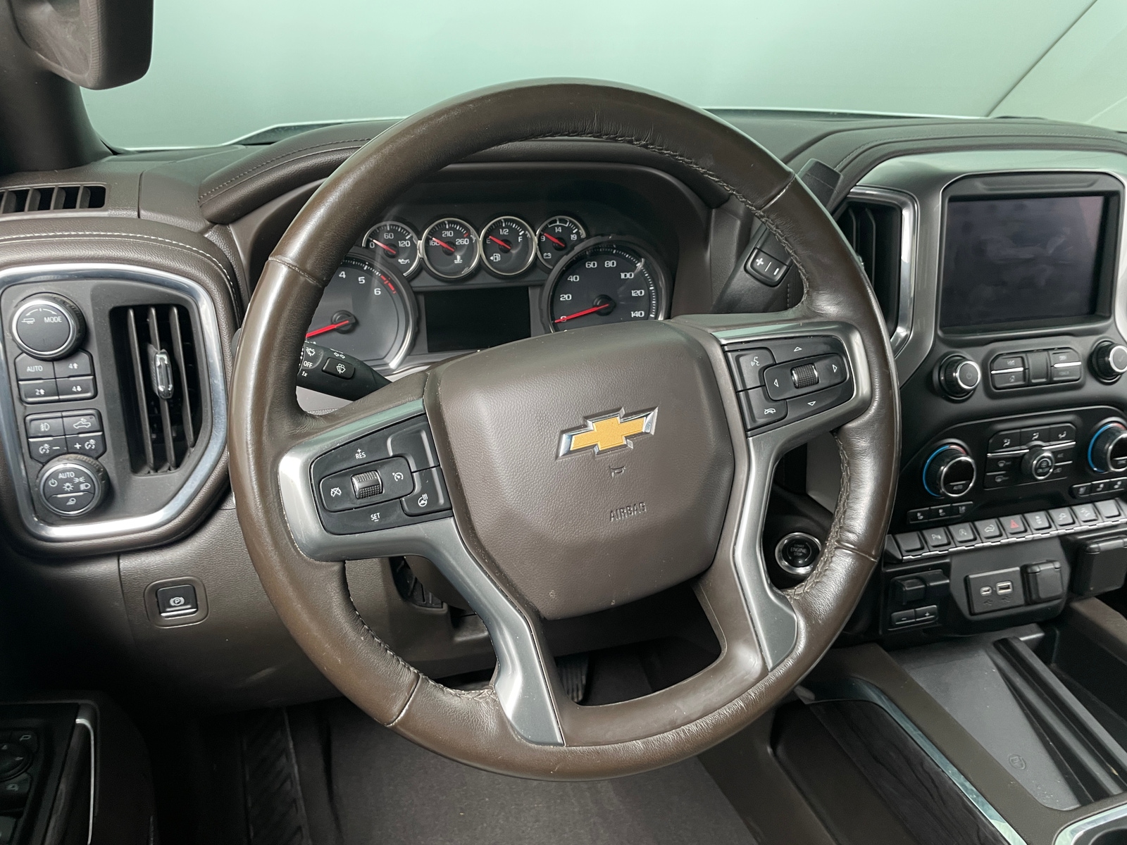 Thumbnail: 2020 Chevrolet Silverado 1500 - 4