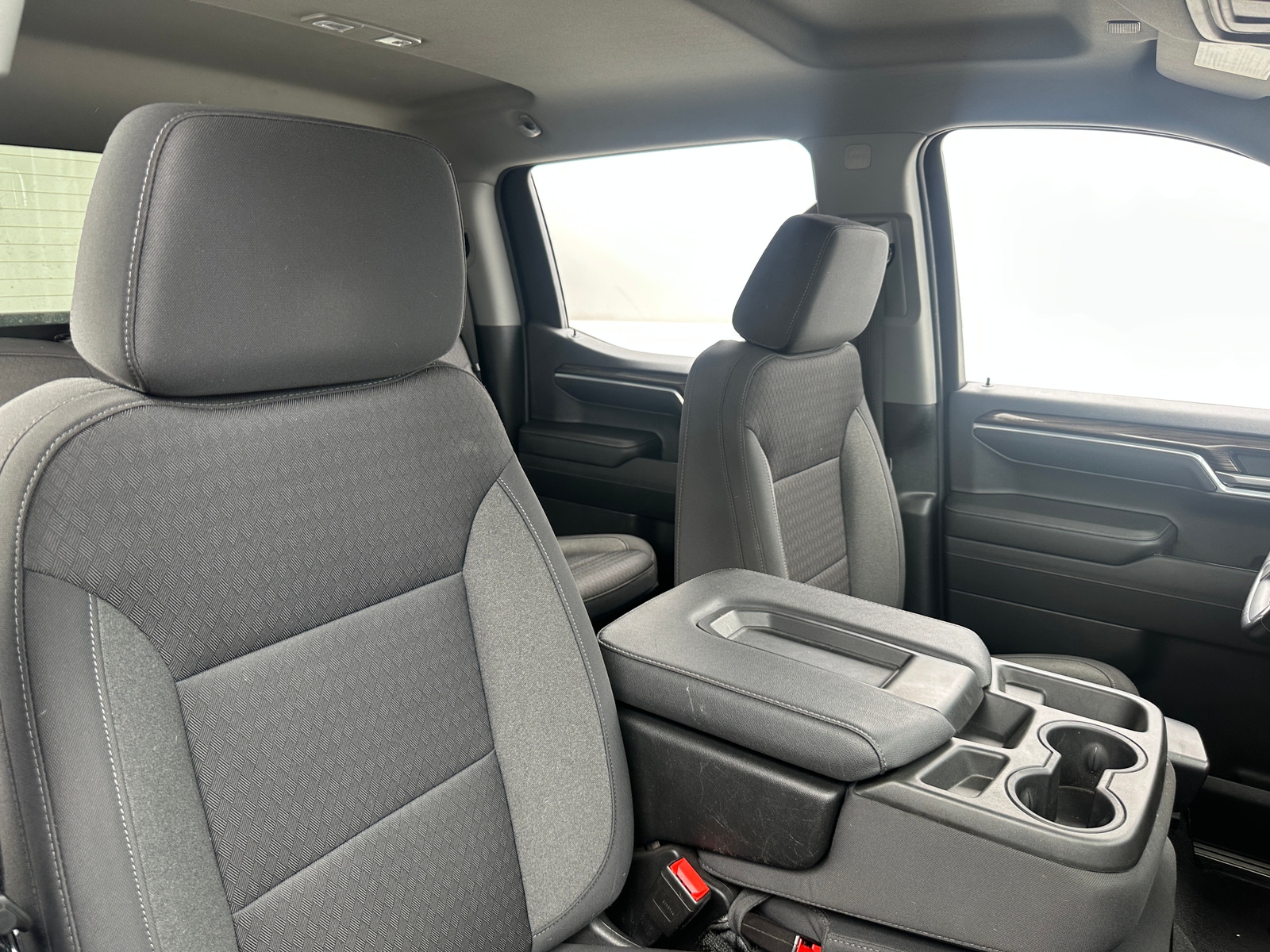 Thumbnail: 2022 Chevrolet Silverado 1500 - 2