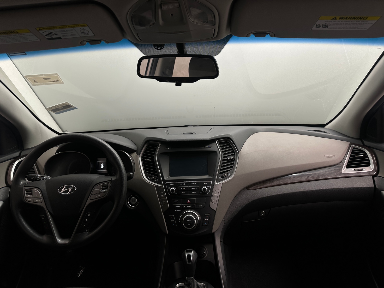 Thumbnail: 2018 Hyundai Santa Fe - 3