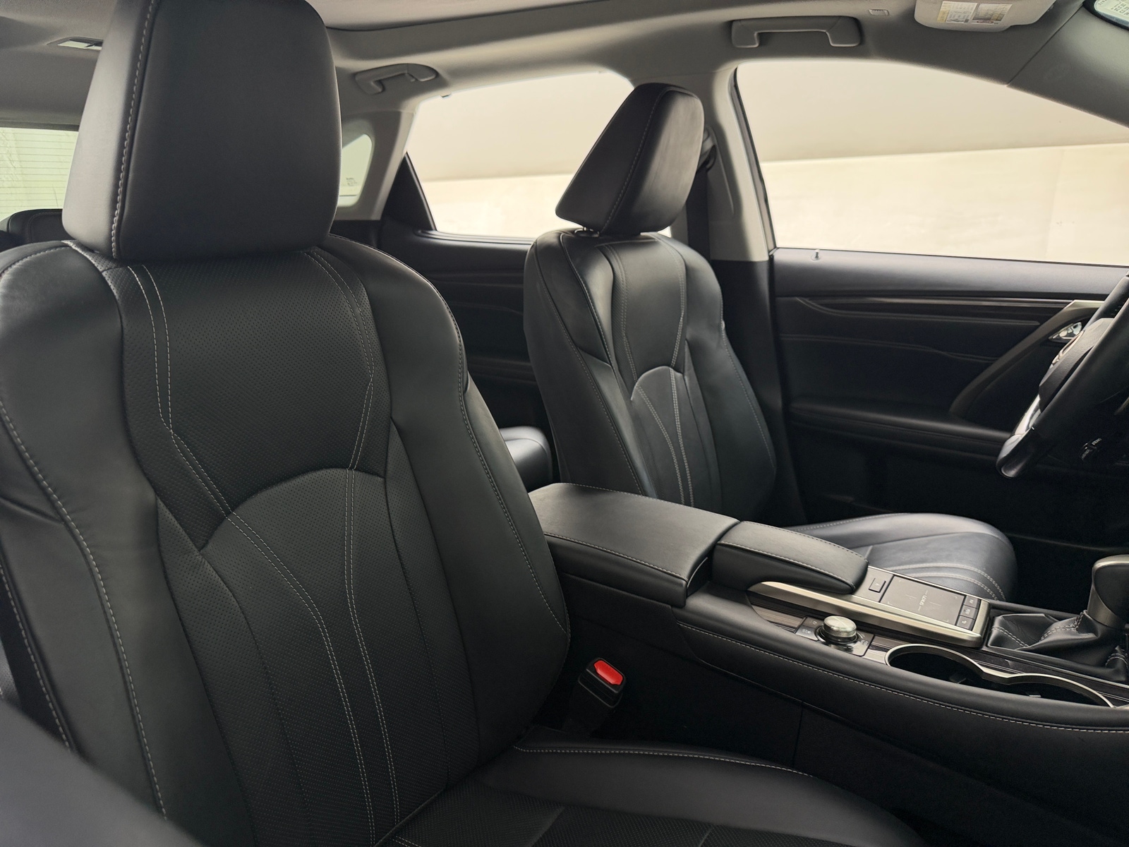 Thumbnail: 2021 Lexus RX - 2