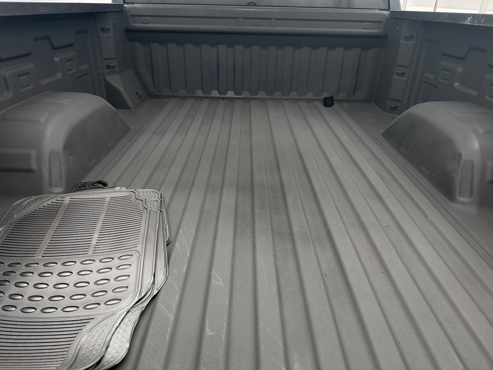 Thumbnail: 2021 Chevrolet Silverado 1500 - 7