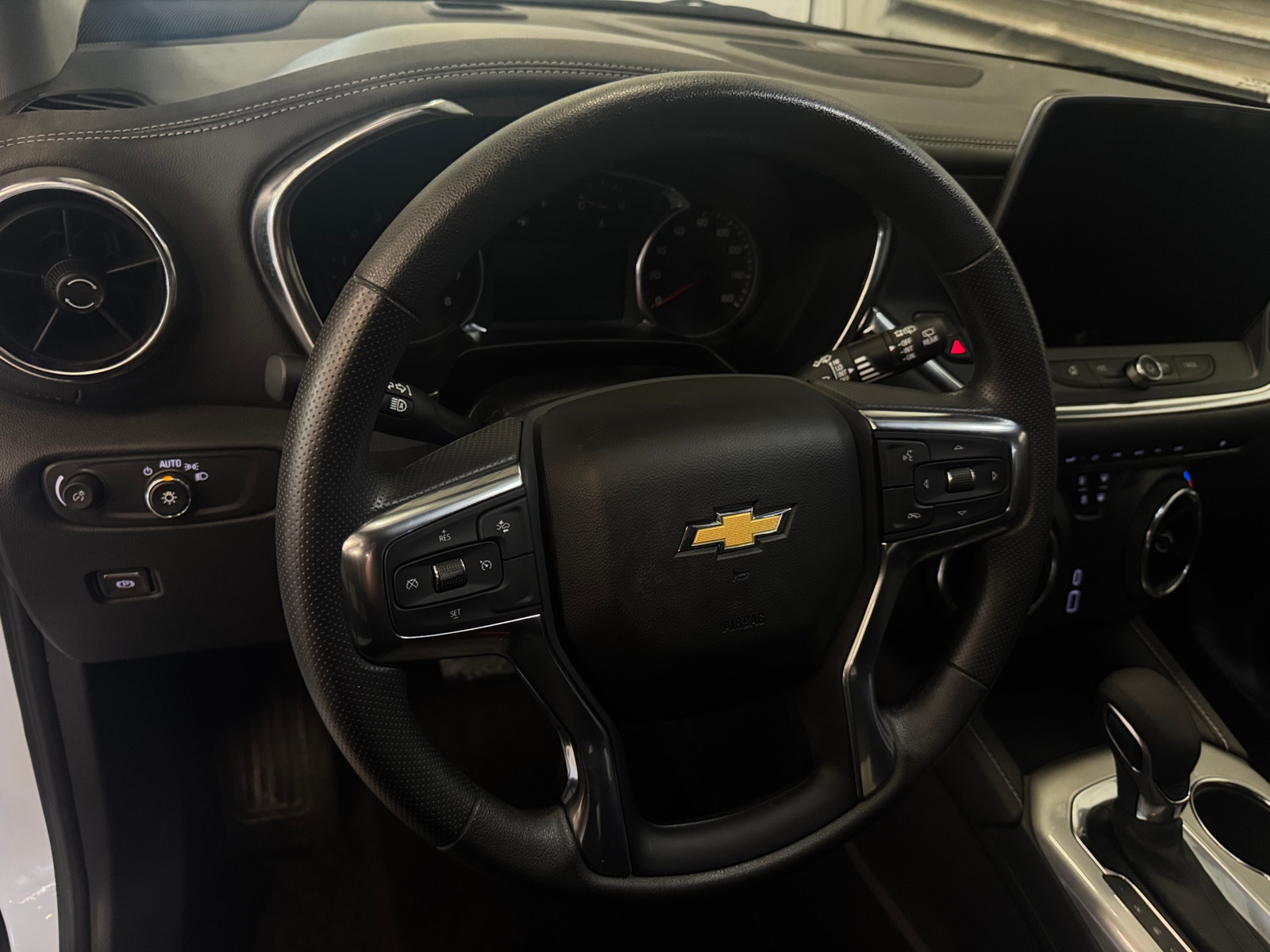 Thumbnail: 2026 Chevrolet Blazer - 5