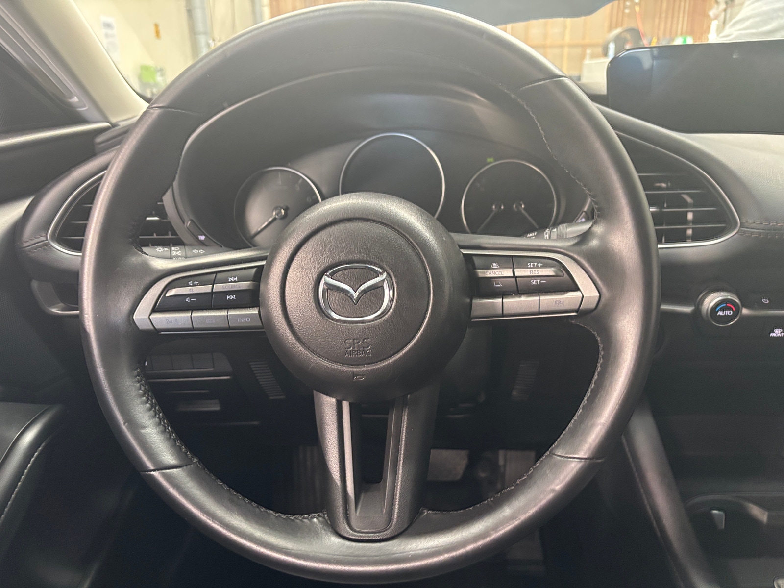 Thumbnail: 2023 Mazda Mazda3 - 4