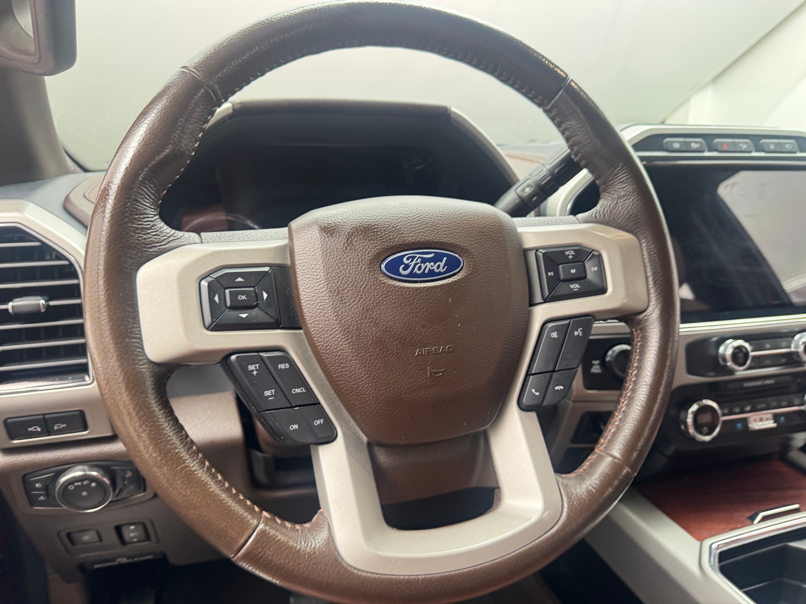 Thumbnail: 2022 Ford Econoline - 4