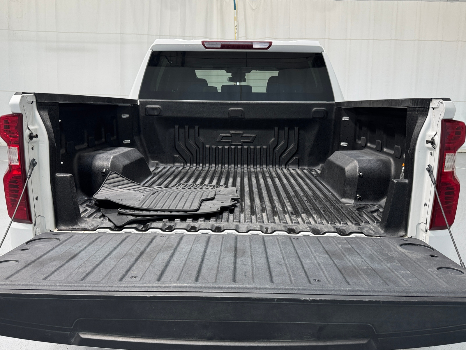 Thumbnail: 2022 Chevrolet Silverado 1500 - 7