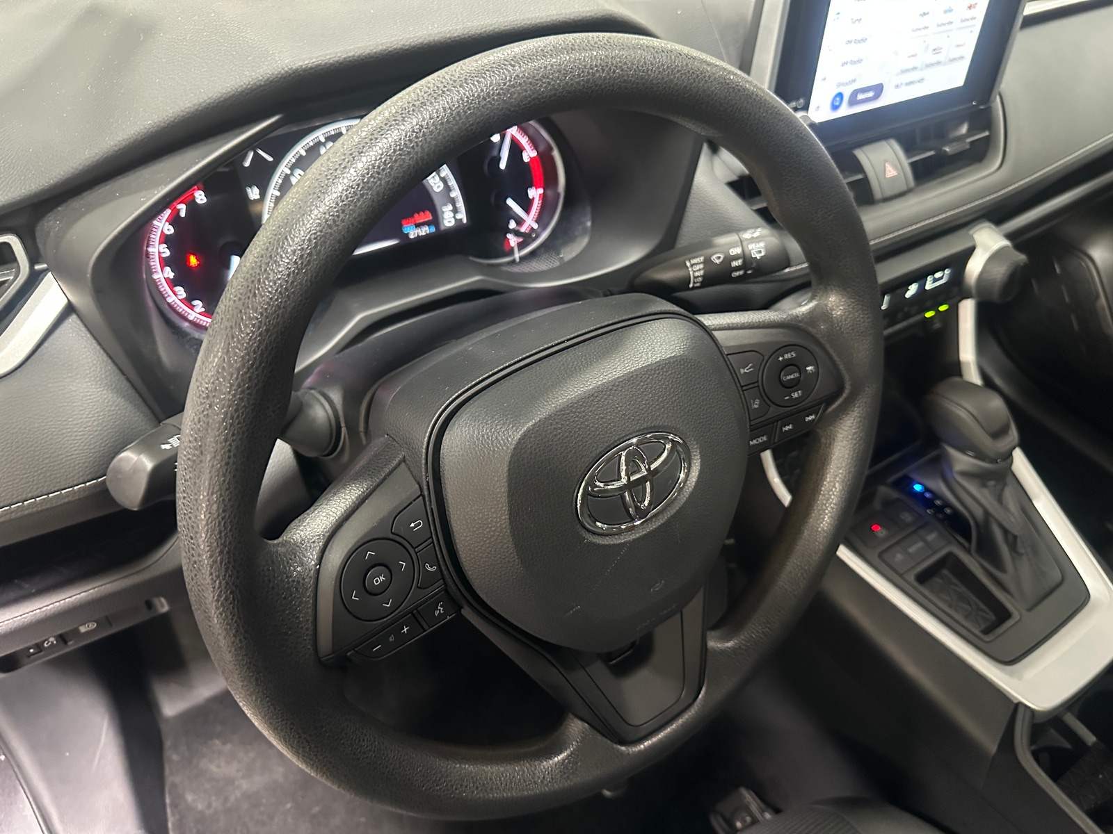 Thumbnail: 2024 Toyota RAV4 - 5