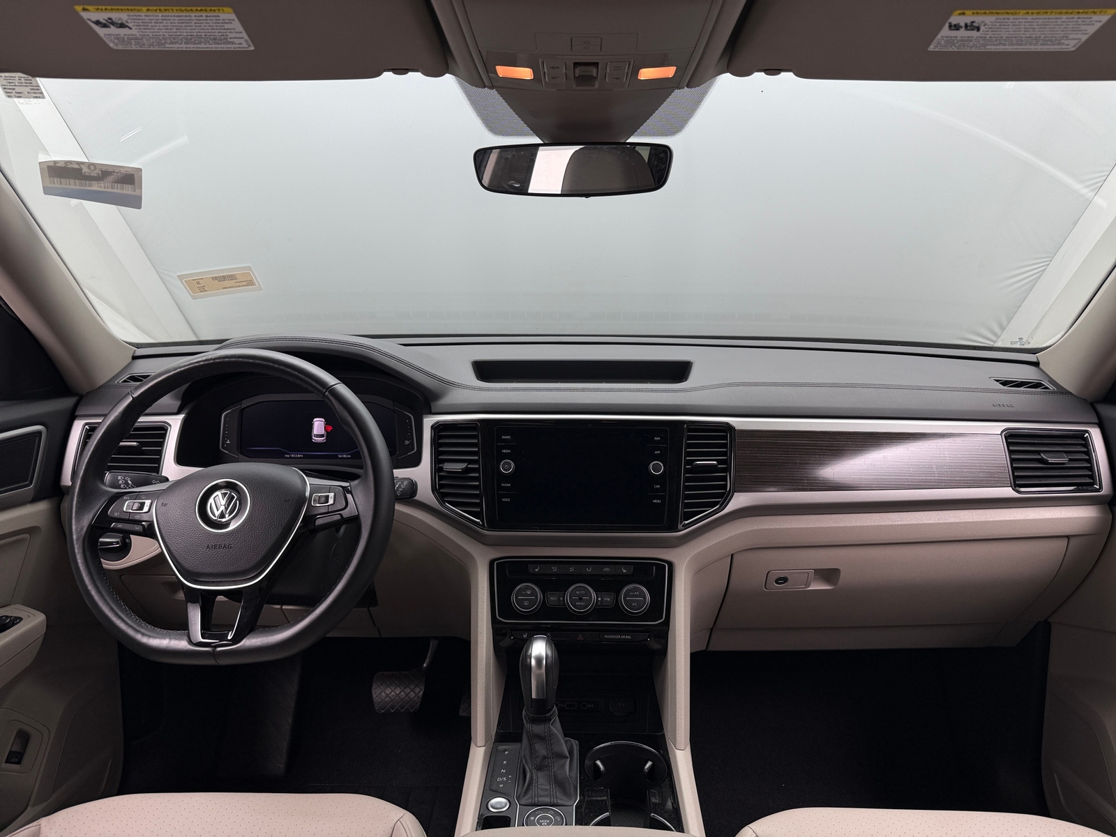 Thumbnail: 2020 Volkswagen Atlas - 2