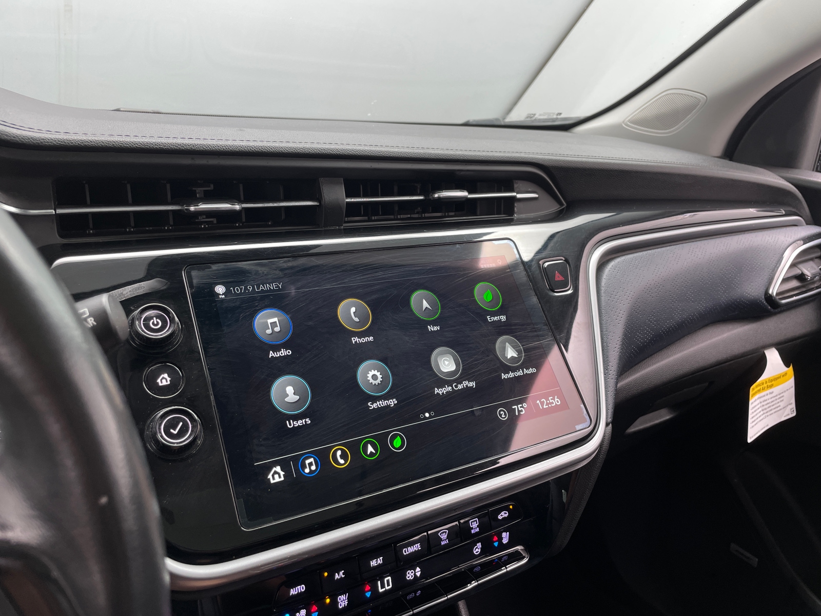 Thumbnail: 2023 Chevrolet Bolt EUV - 3