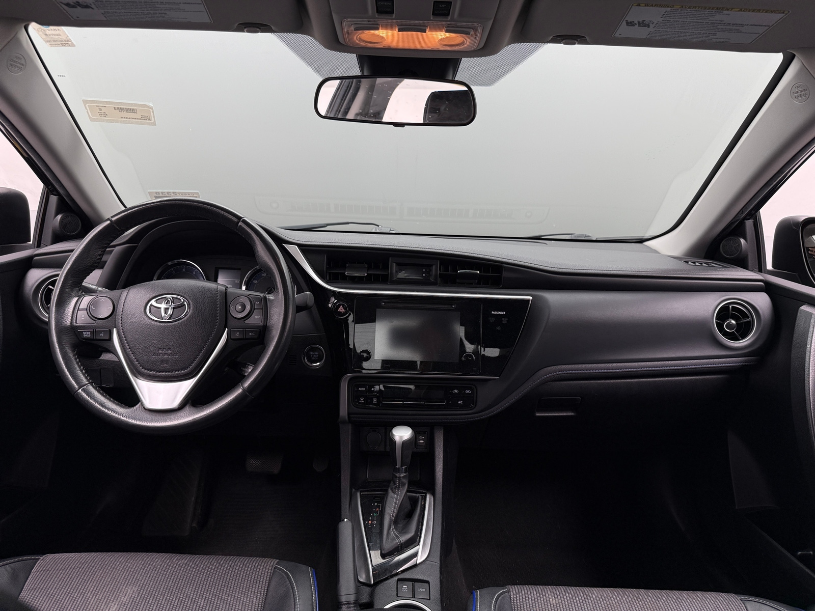 Thumbnail: 2017 Toyota Corolla - 3