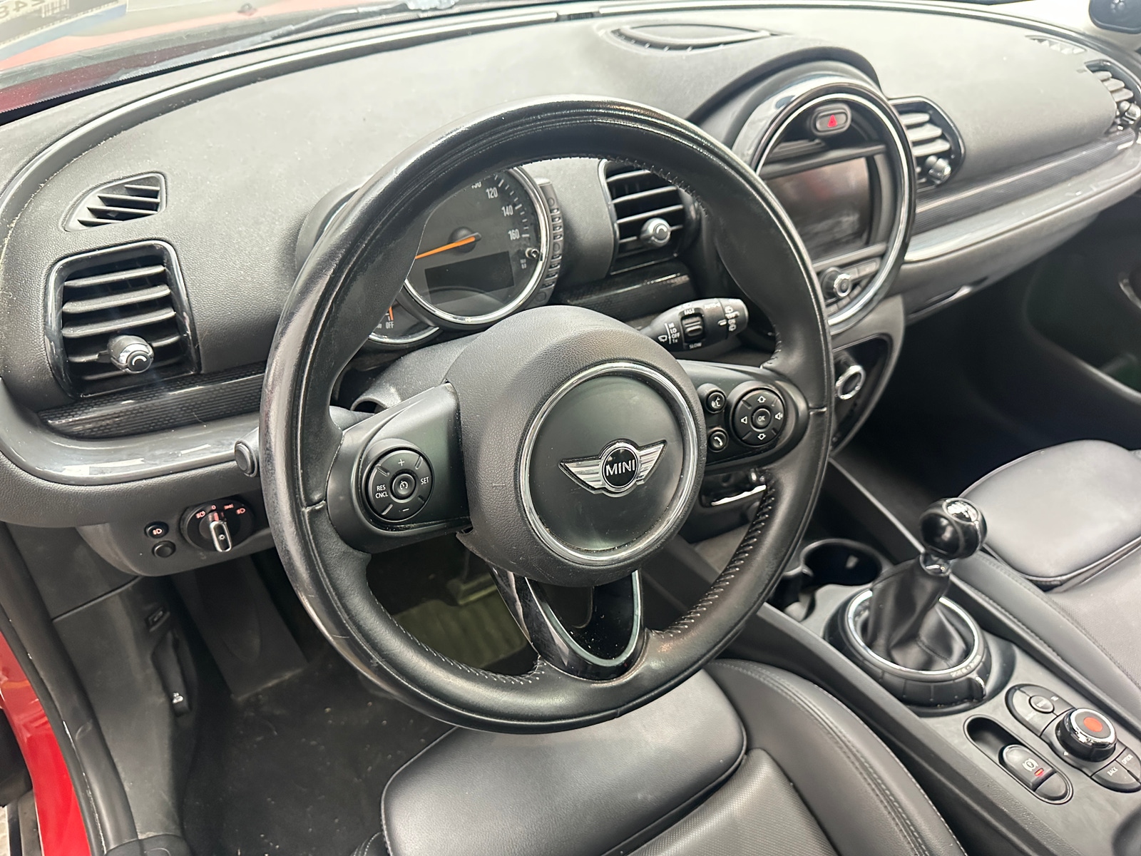 Thumbnail: 2017 MINI Cooper Clubman - 4