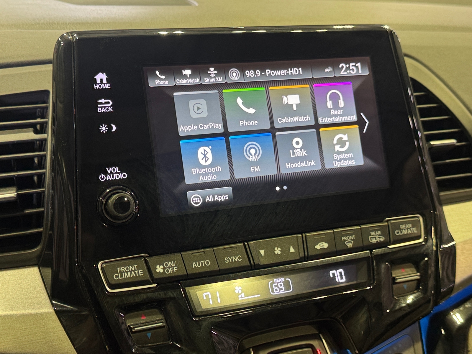 Thumbnail: 2019 Honda Odyssey - 4