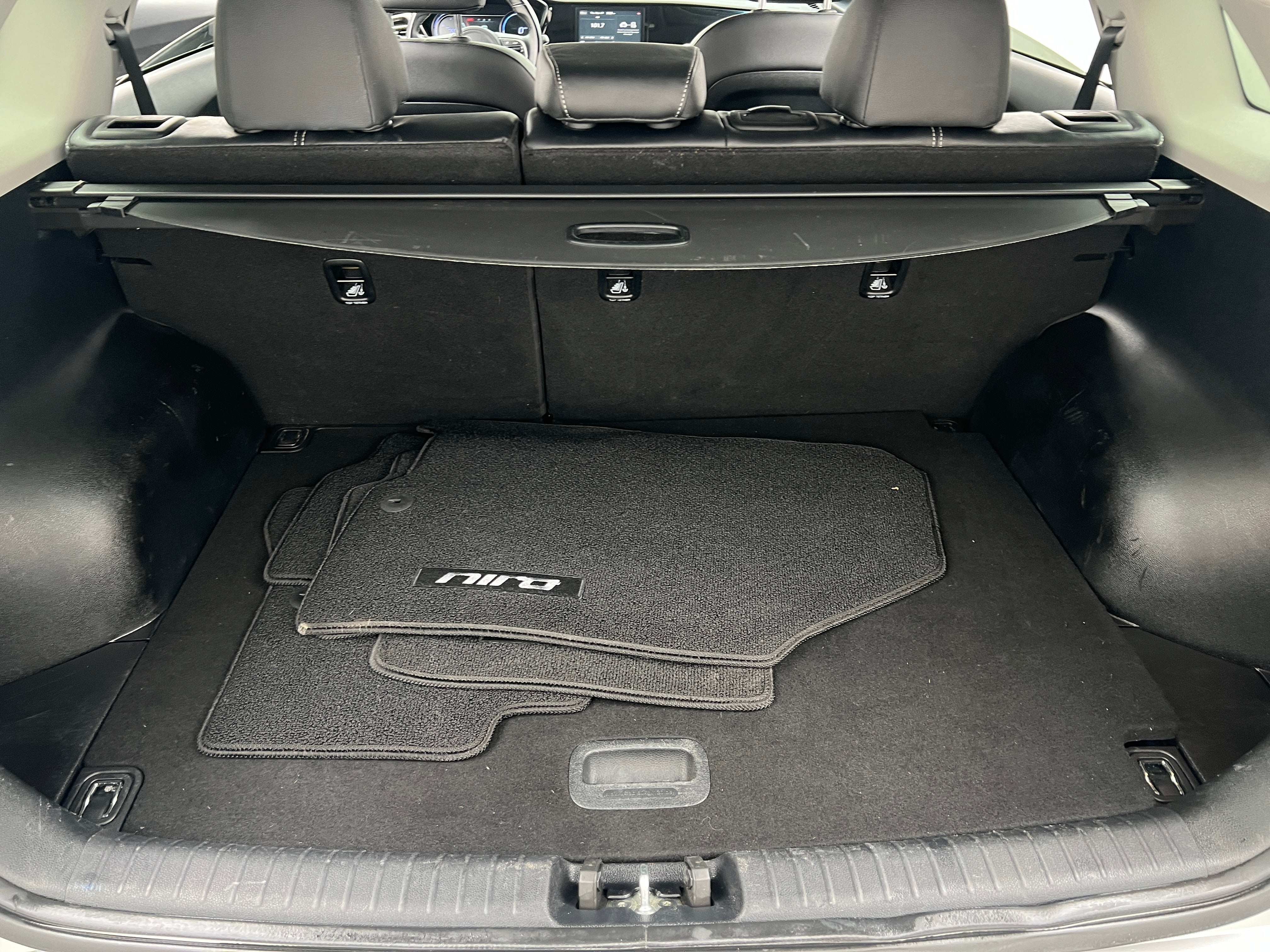 Used 2021 Kia Niro EX with VIN KNDCC3LG7M5107473 for sale in Auburn, WA