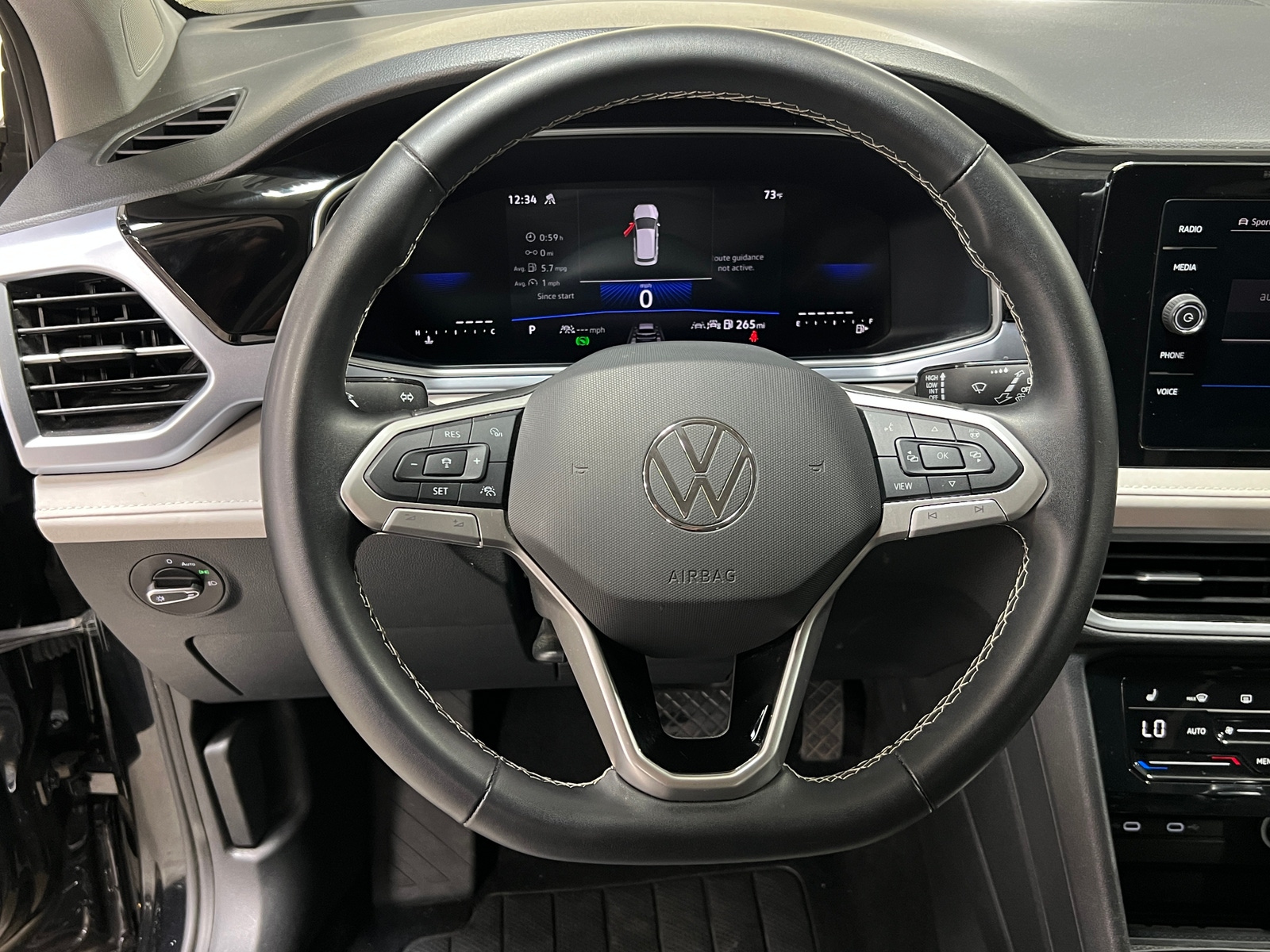 Thumbnail: 2025 Volkswagen Taos - 5