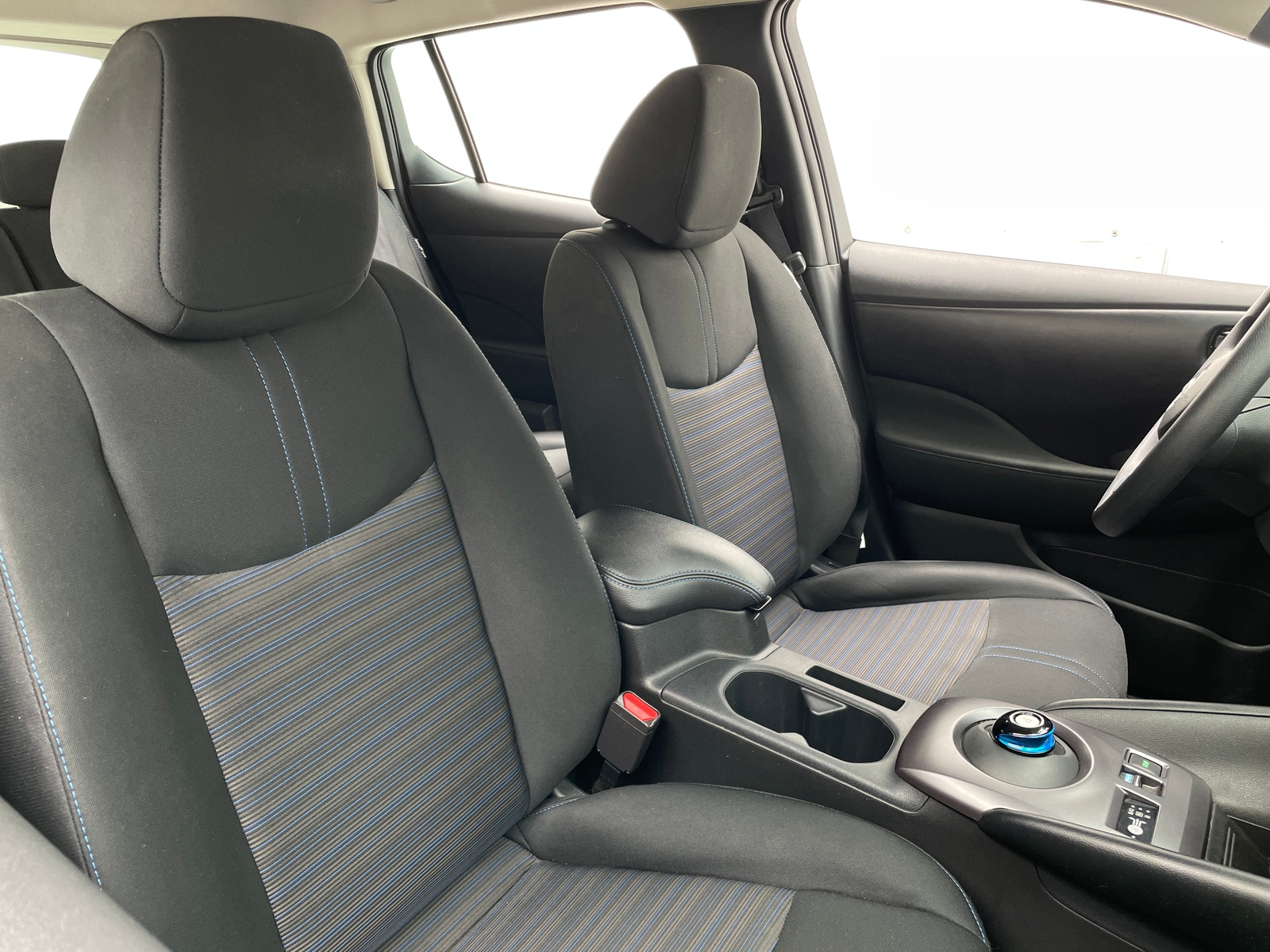 Thumbnail: 2025 Nissan Leaf - 2