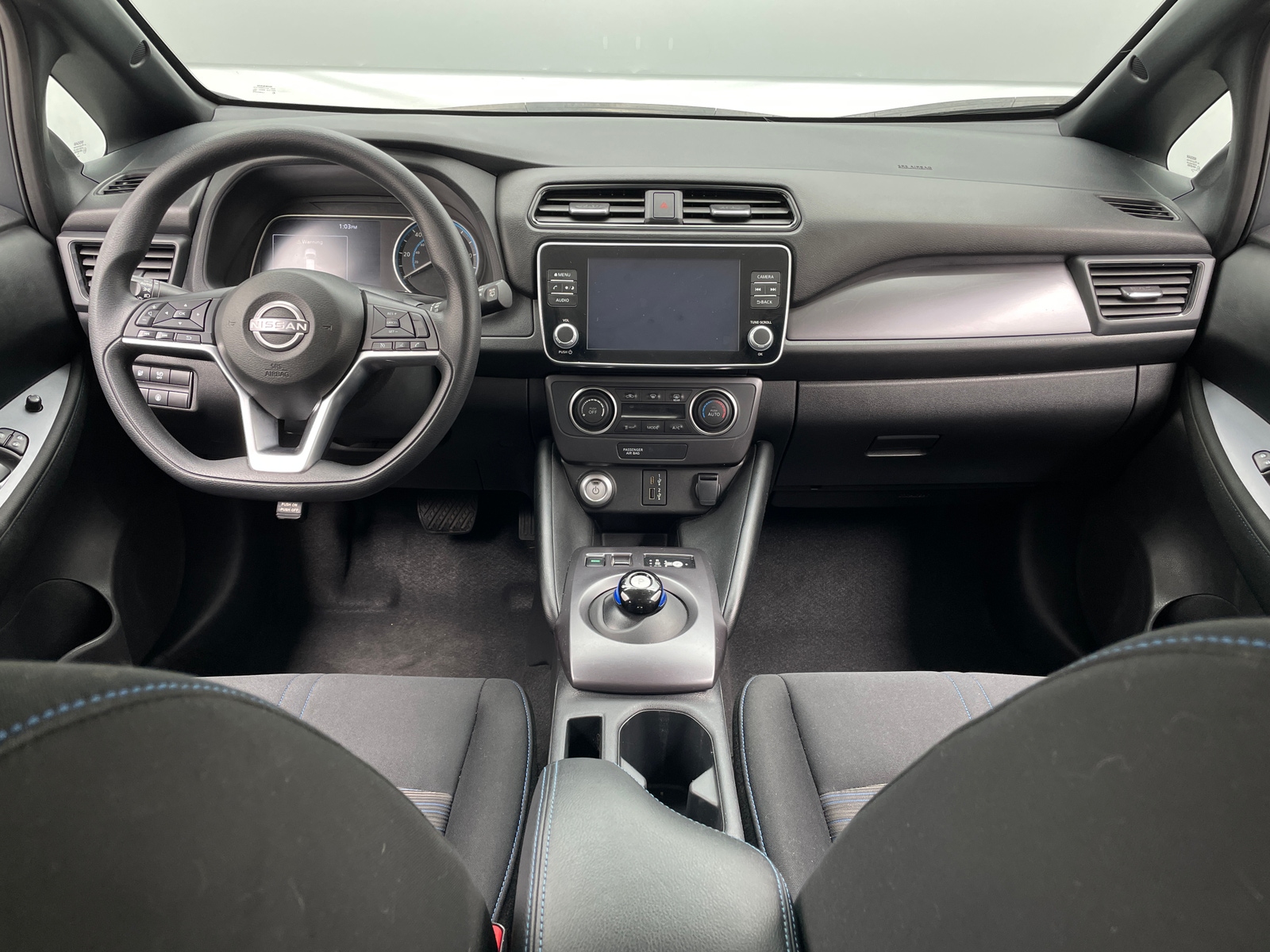 Thumbnail: 2025 Nissan Leaf - 3