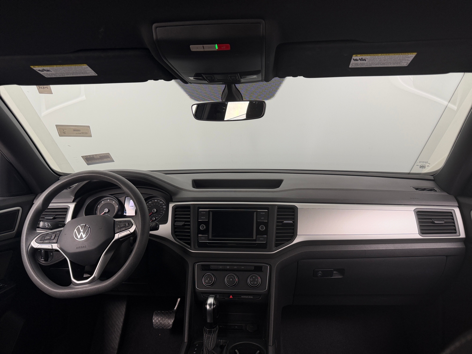 Thumbnail: 2021 Volkswagen Atlas - 3