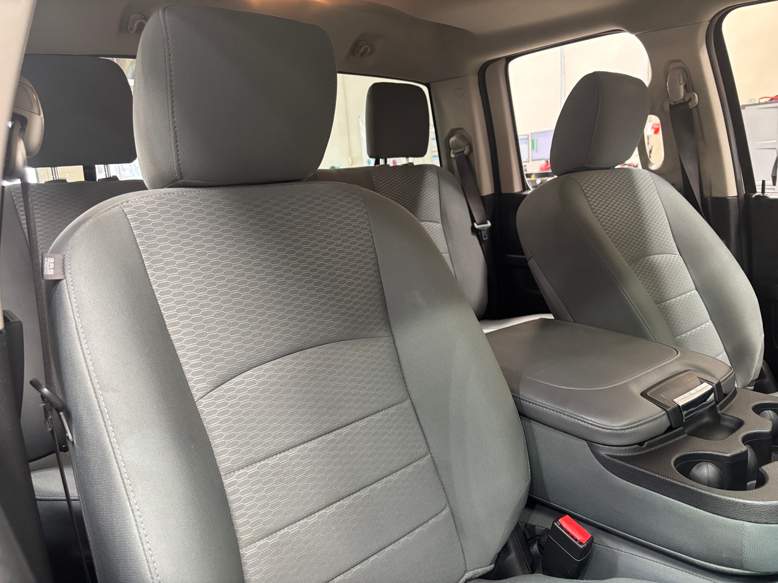 Thumbnail: 2019 RAM 1500 Classic - 2