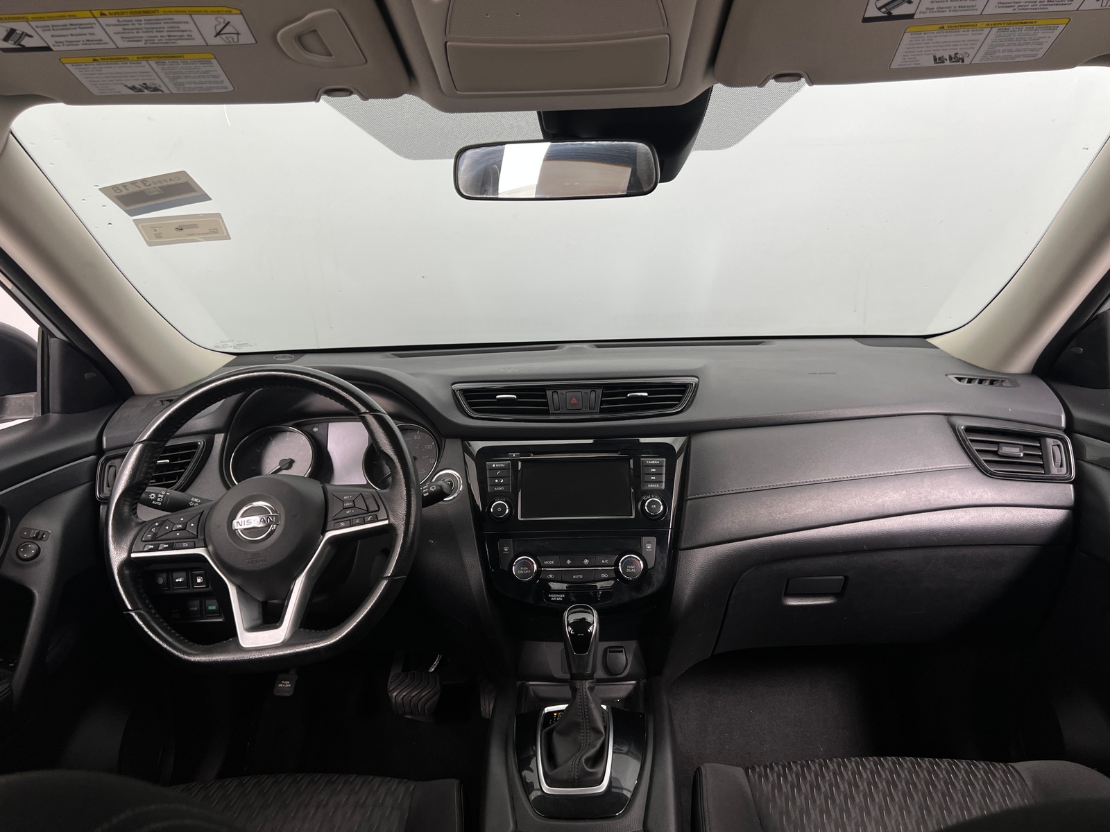 Thumbnail: 2020 Nissan Rogue - 3