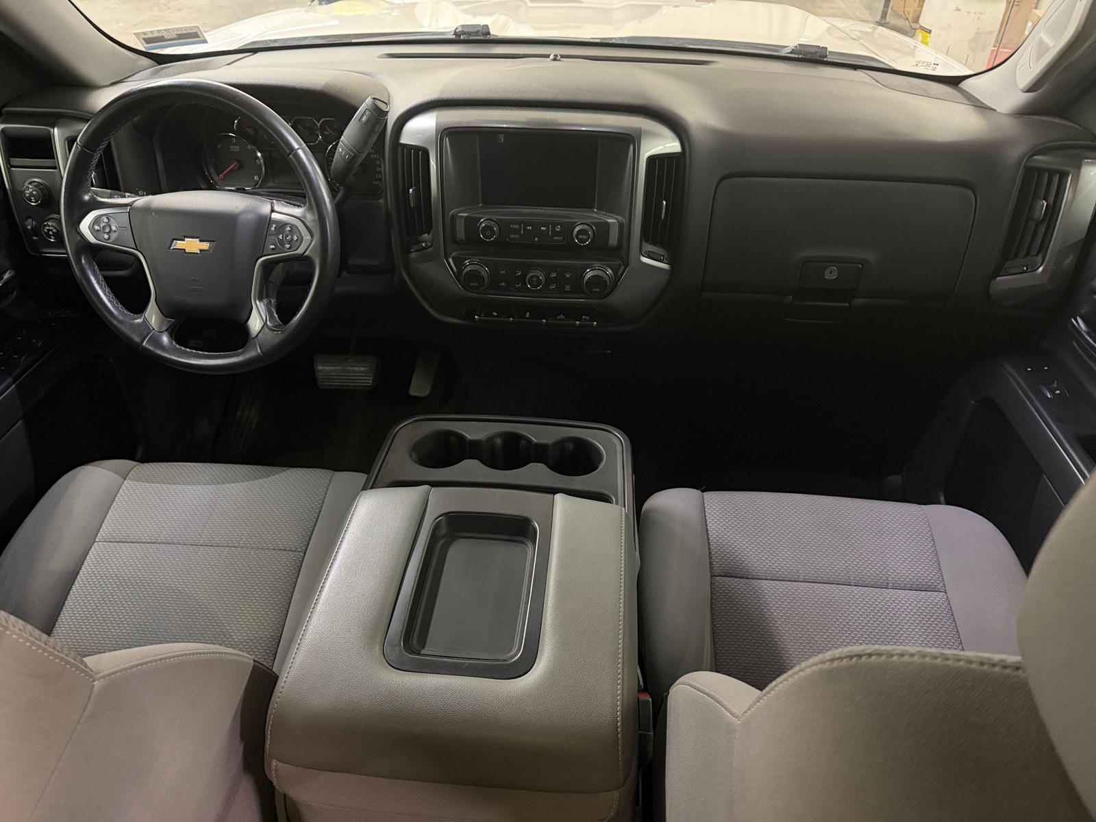 Thumbnail: 2015 Chevrolet Silverado 1500 - 3