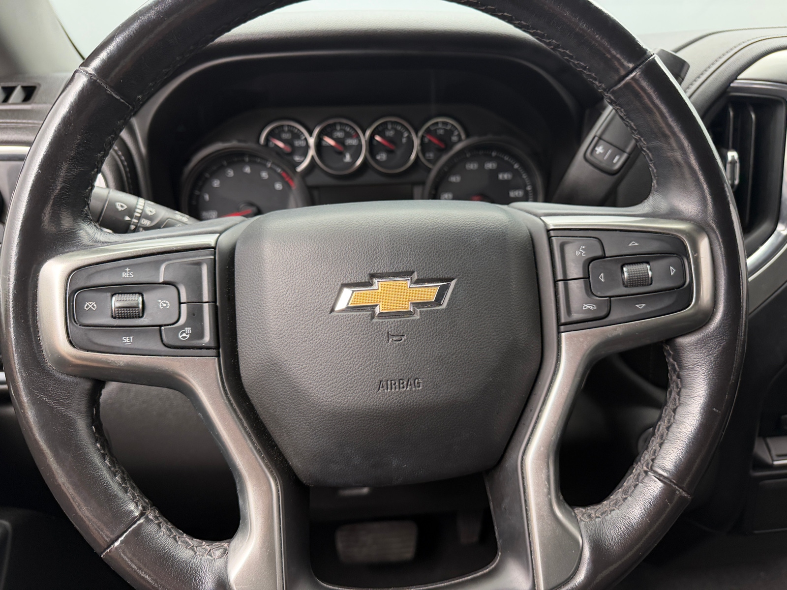 Thumbnail: 2021 Chevrolet Silverado 1500 - 5